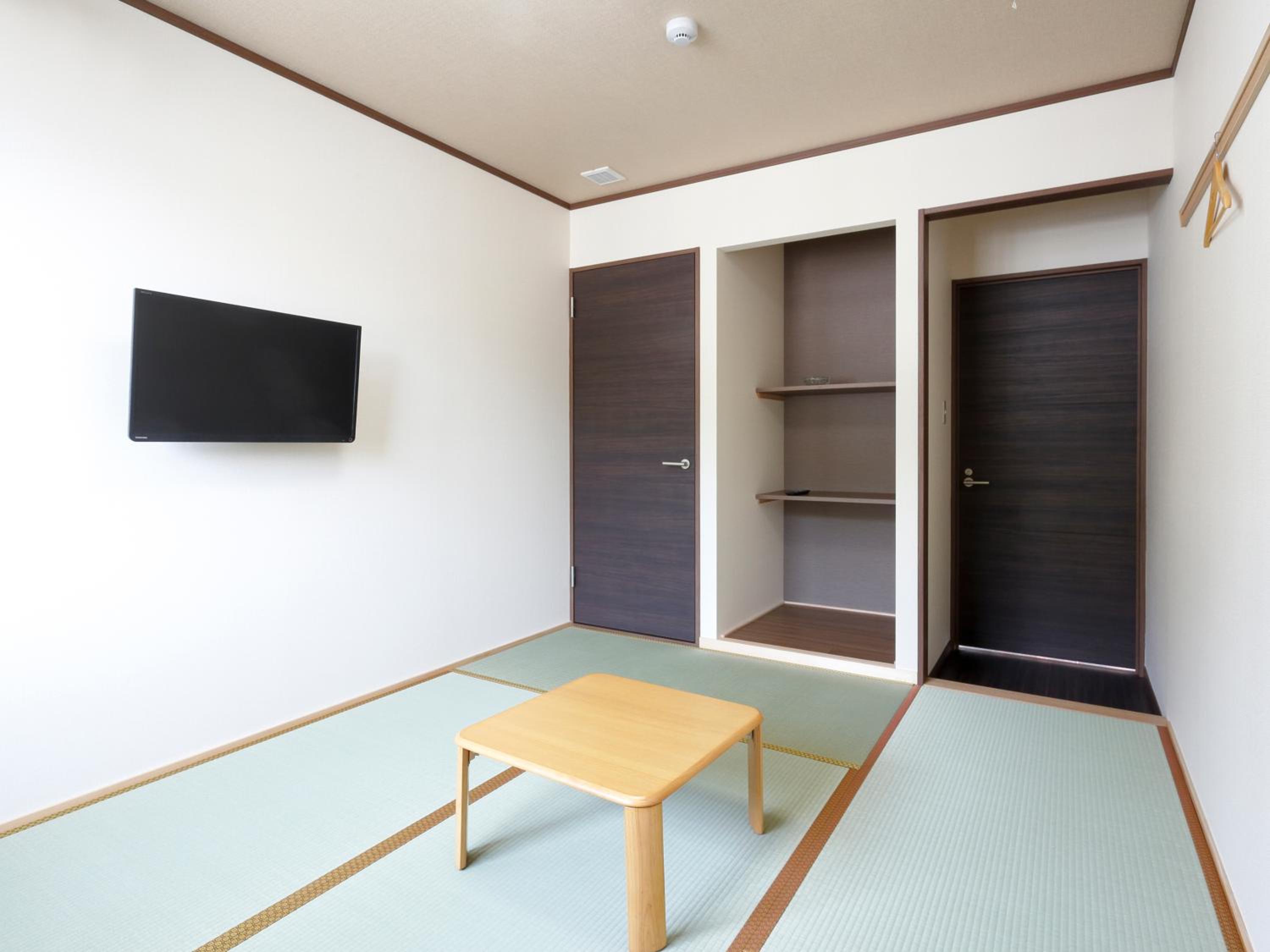 日式三人间（共用浴室）