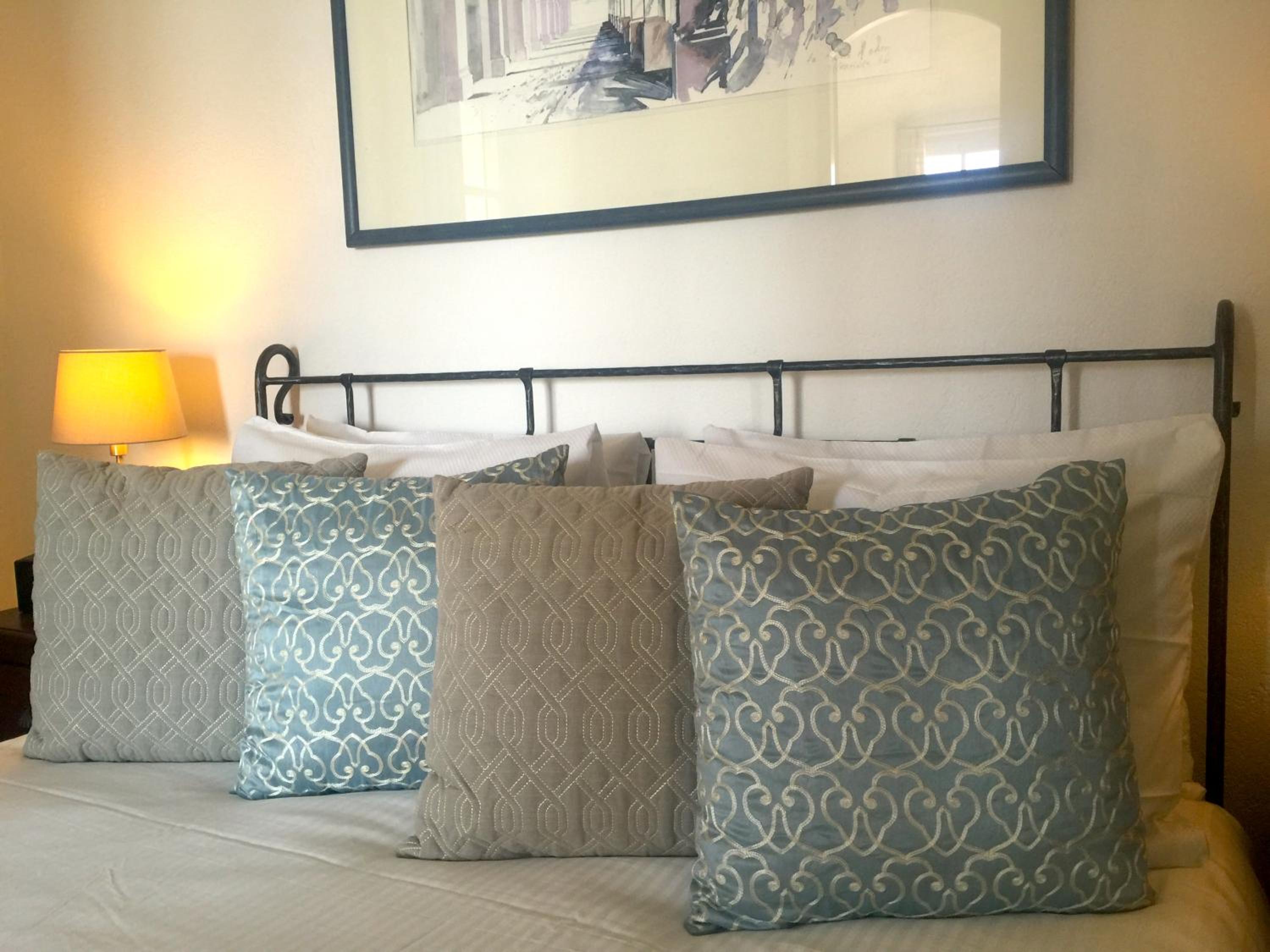 Deluxe Suite with Sea View photo 3