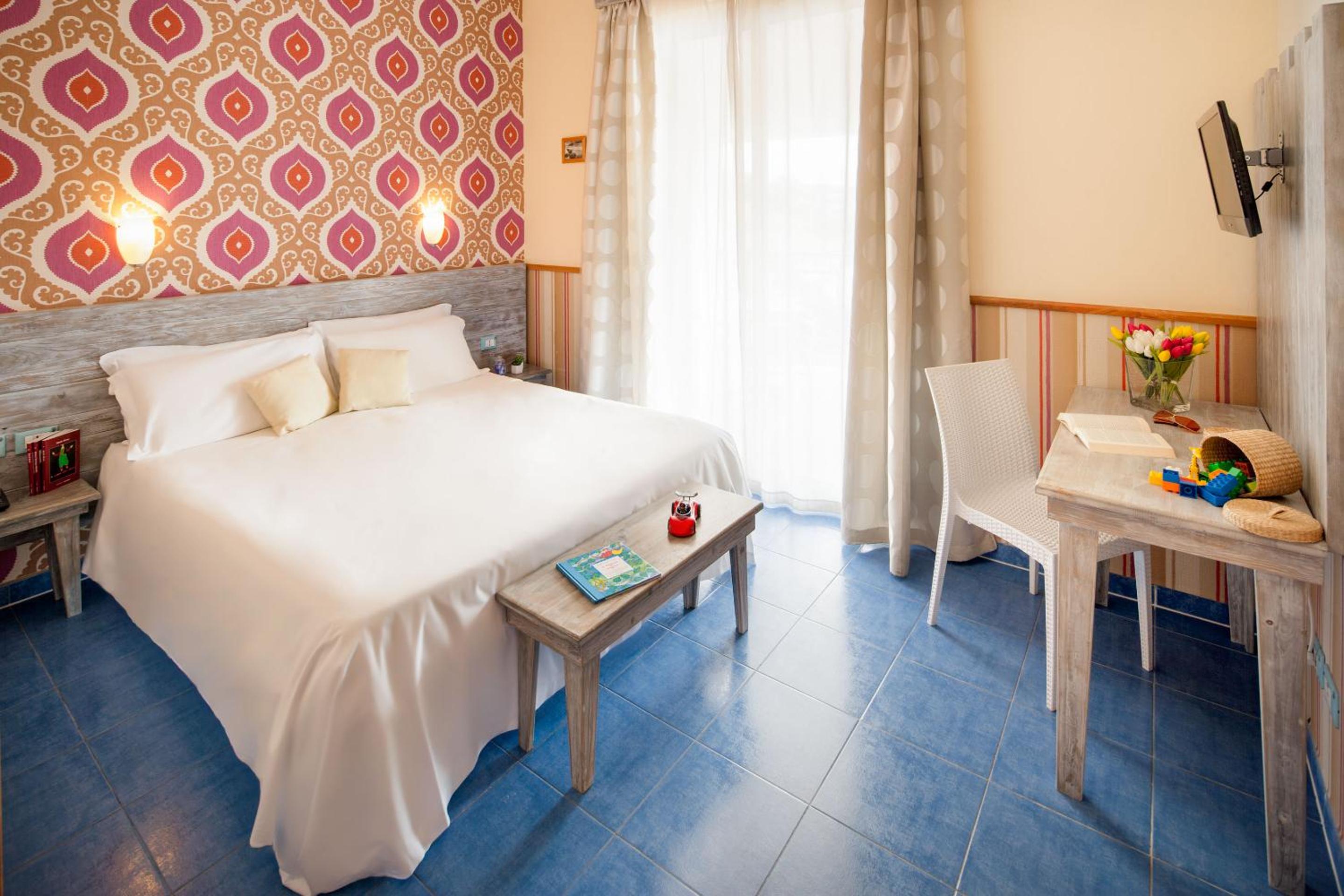 Triple Room - Photo 2