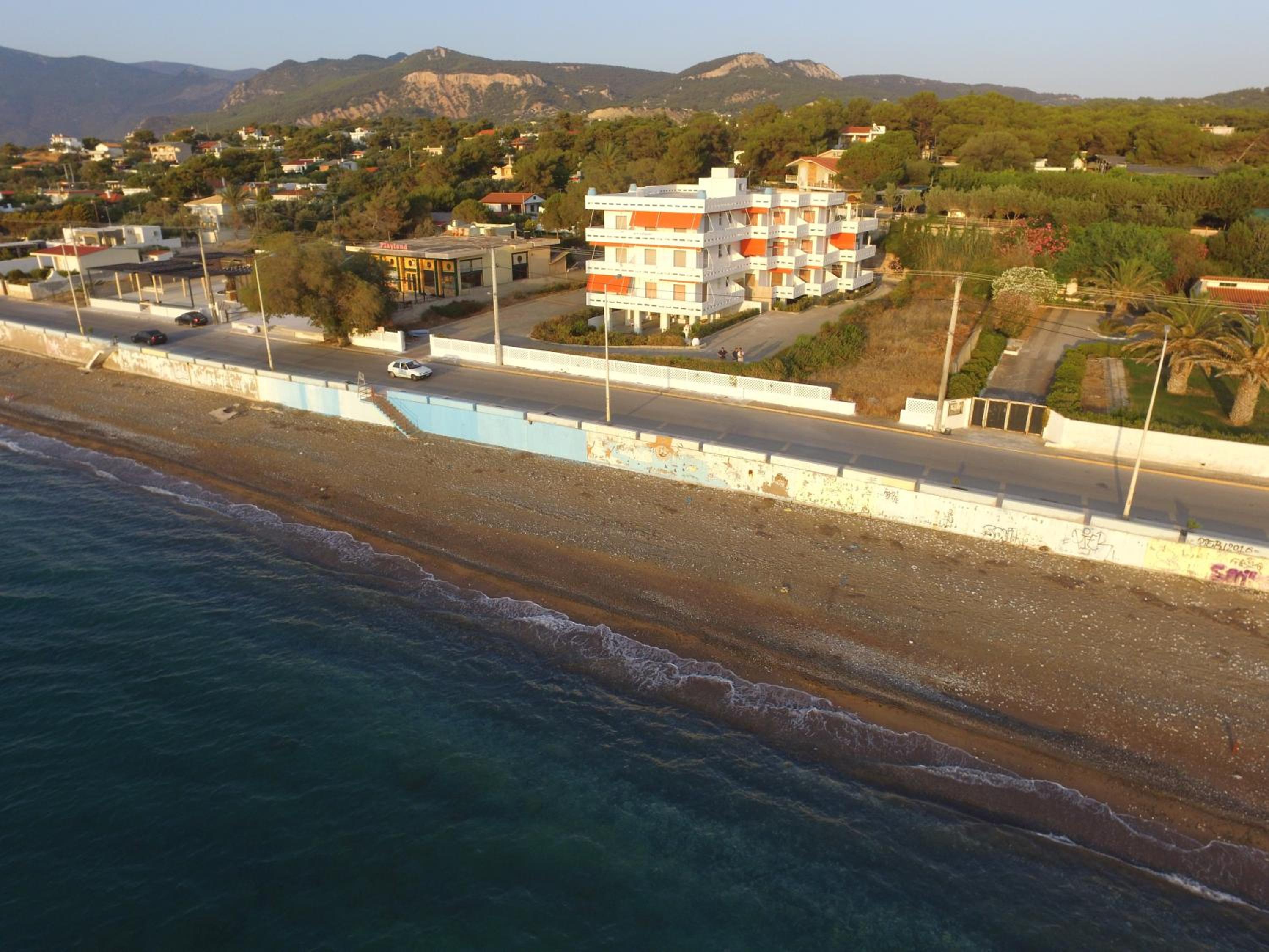 Studio Apartment with Sea View - Photo 5