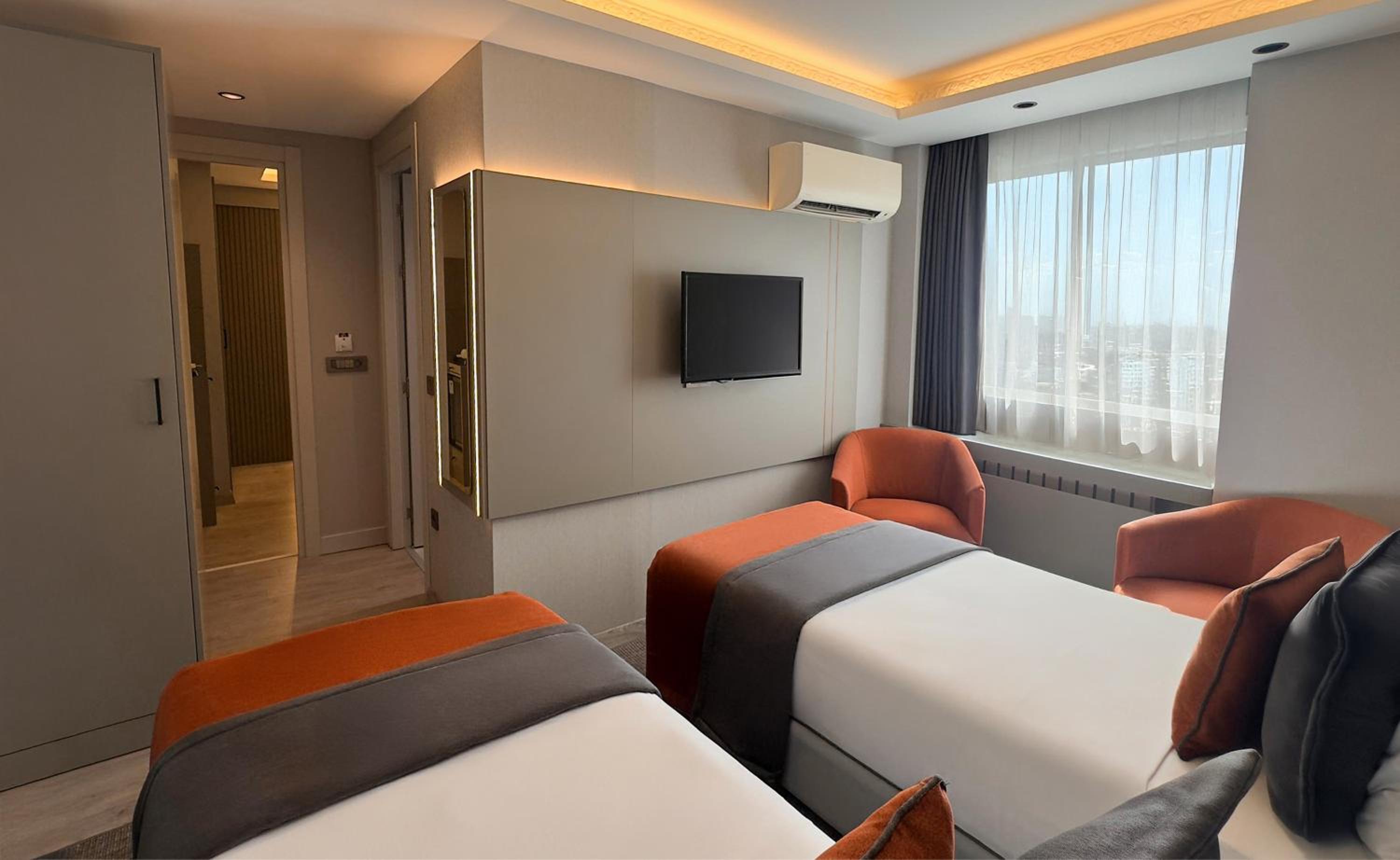 Standard Quadruple Room photo 2