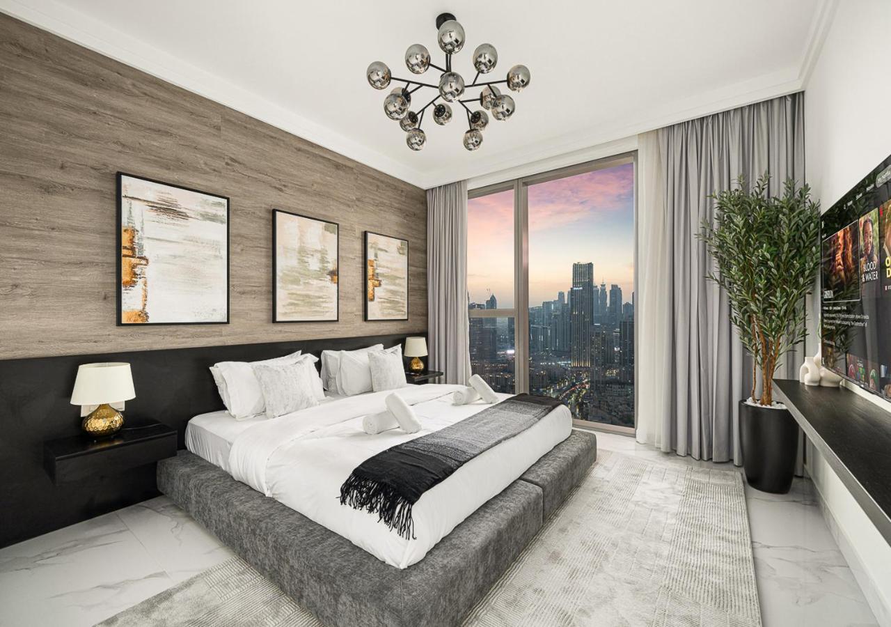 Four-Bedroom Luxury Apartment photo 3
