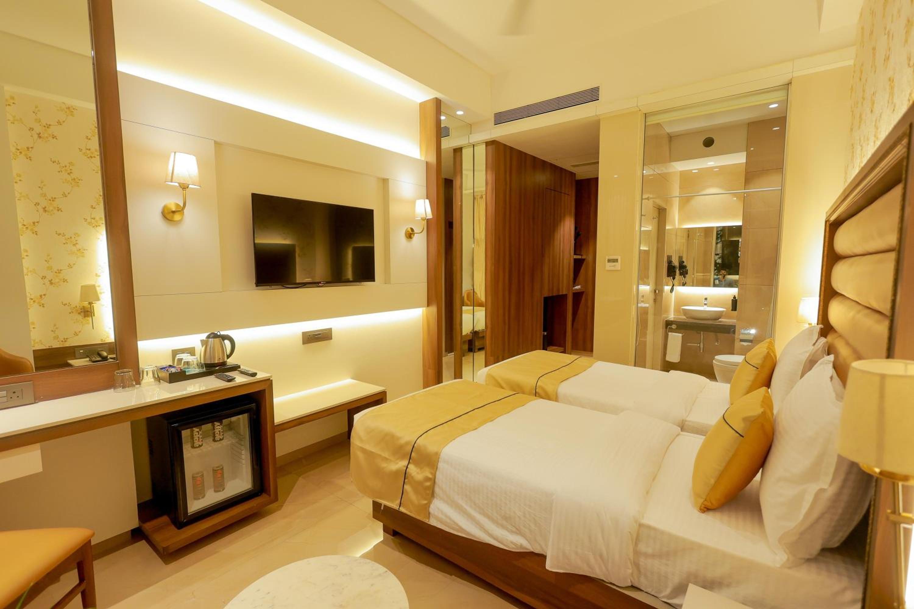 Deluxe Twin Room photo 1