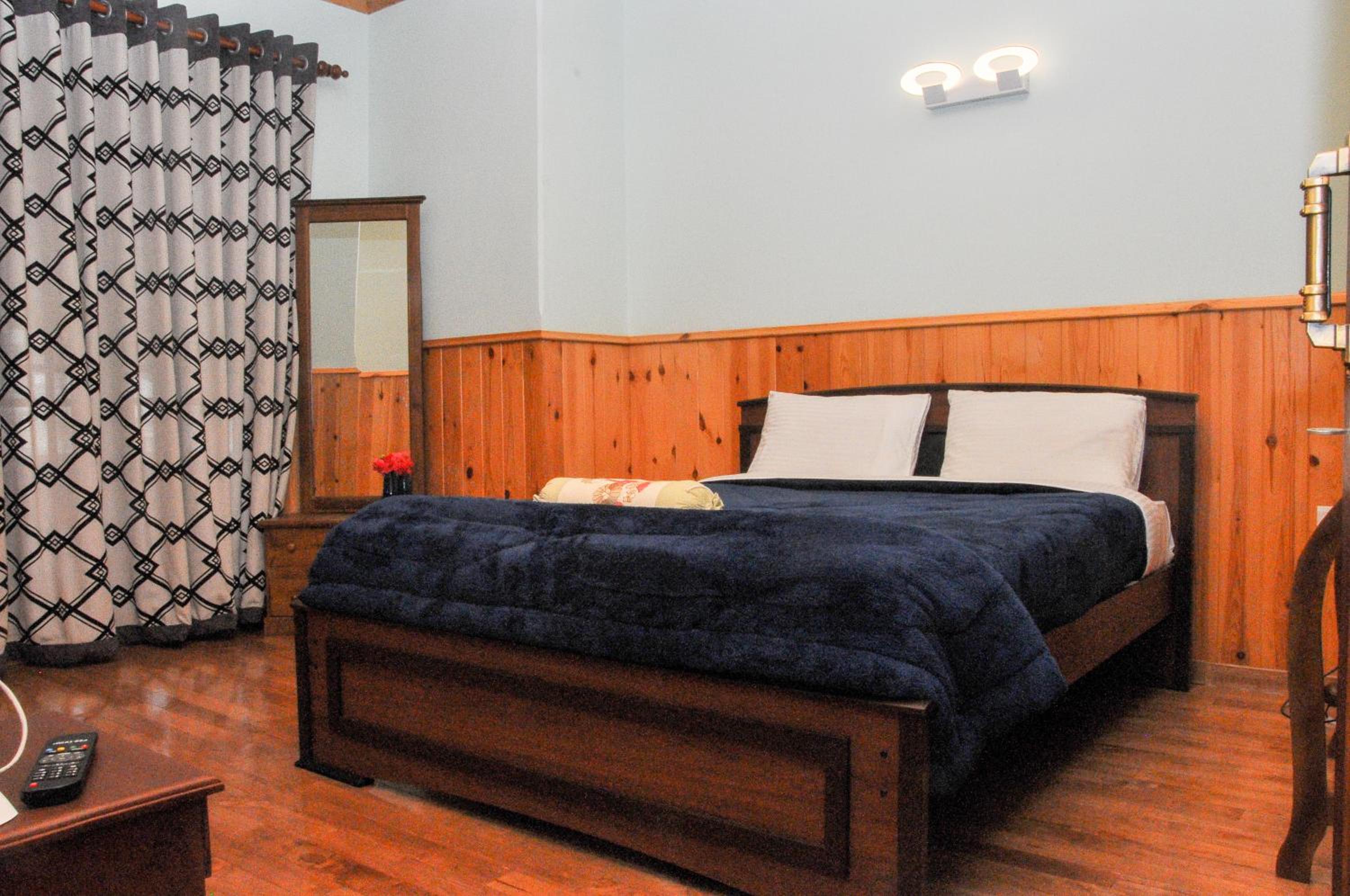 Deluxe Queen Room photo 1