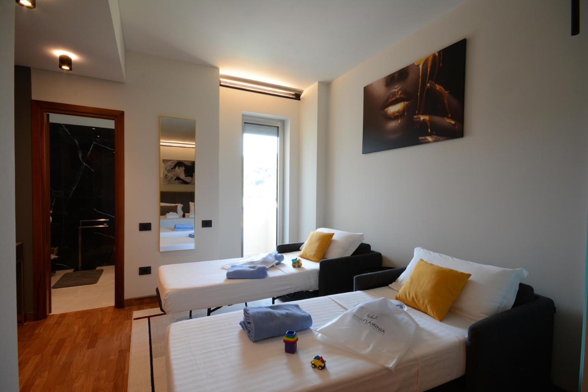Deluxe Suite photo 2