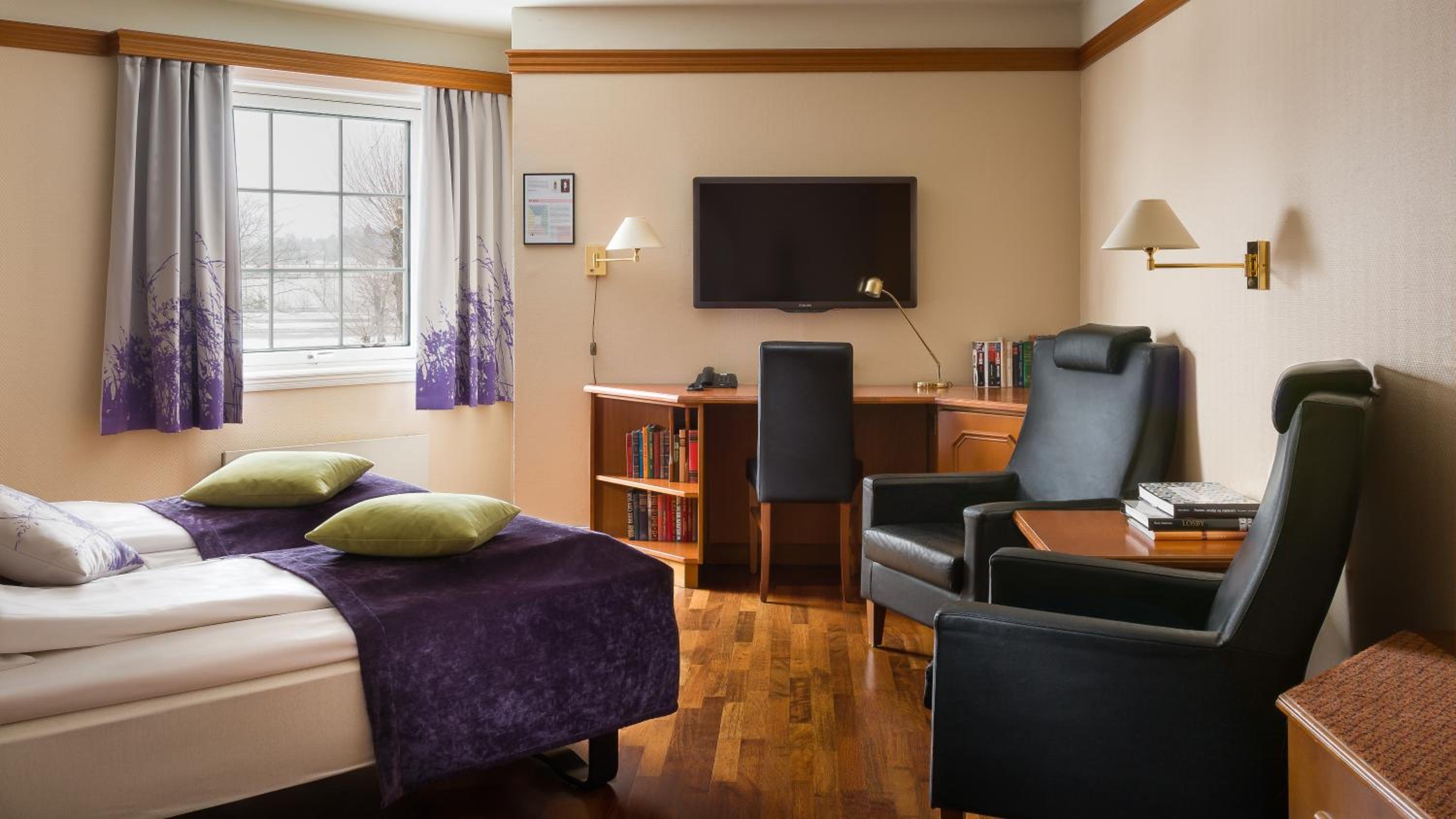 Standard Double Room - Photo 4