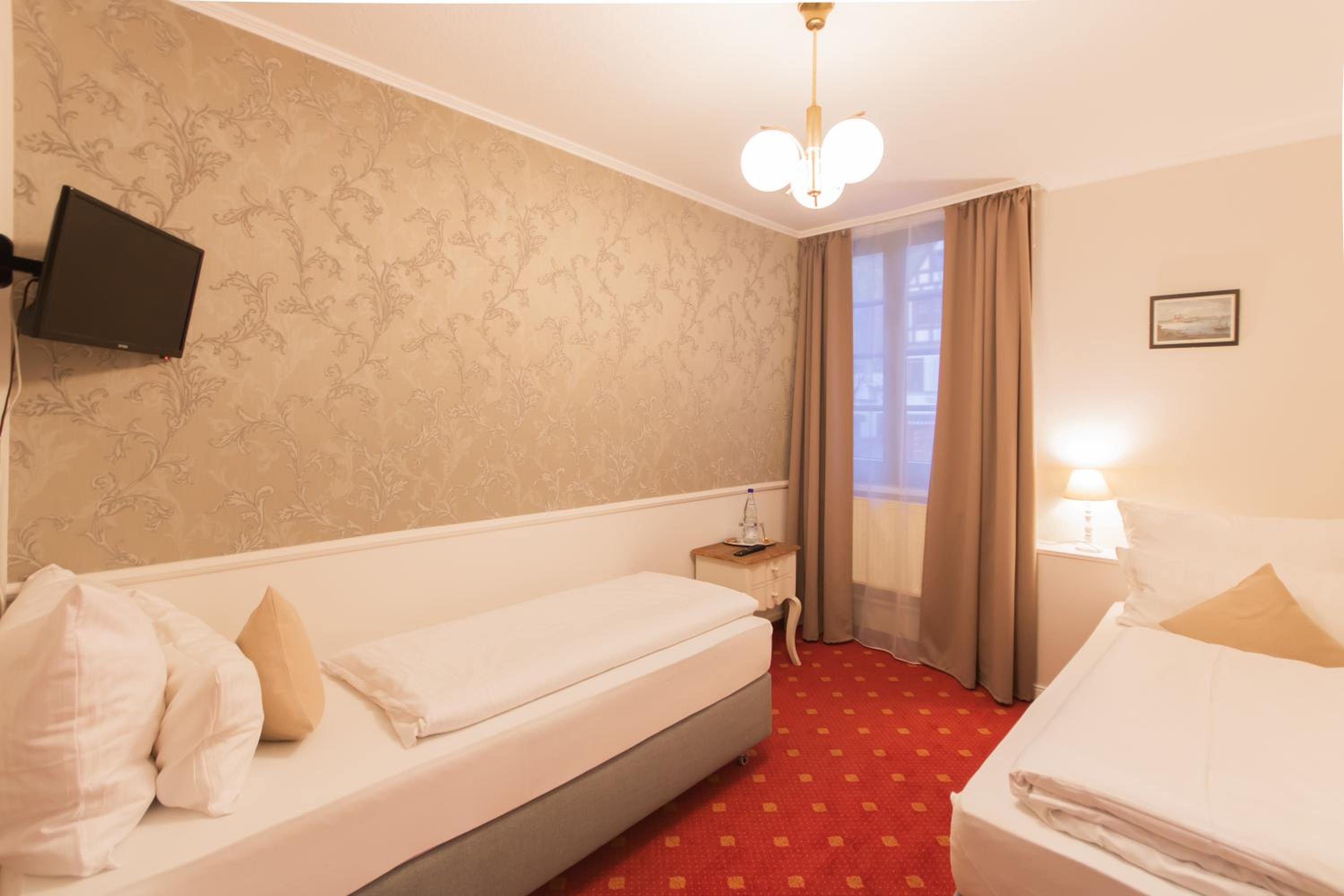 Classic Single Room