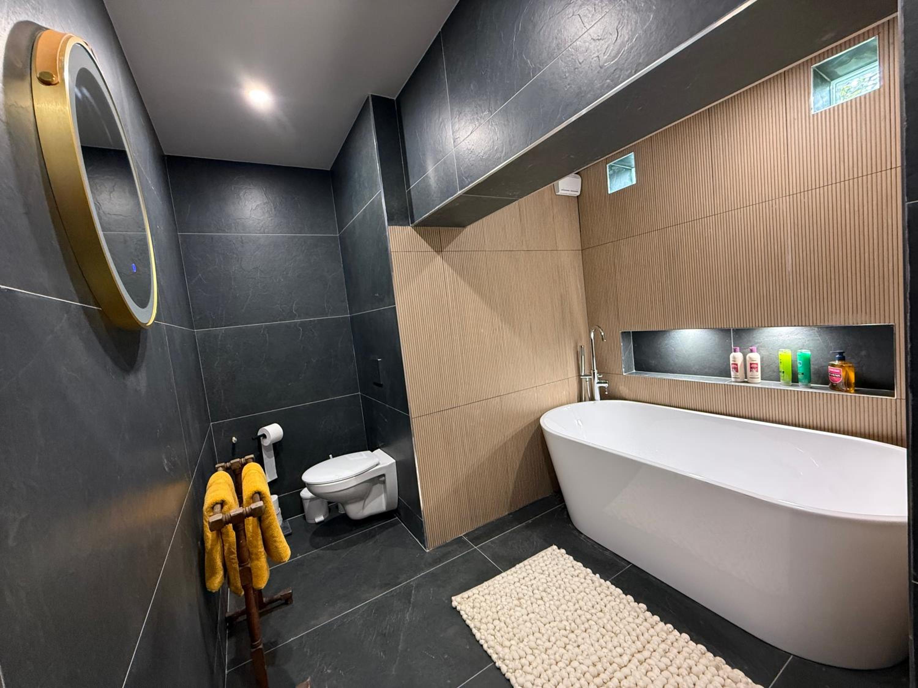 Three-Bedroom House photo 2