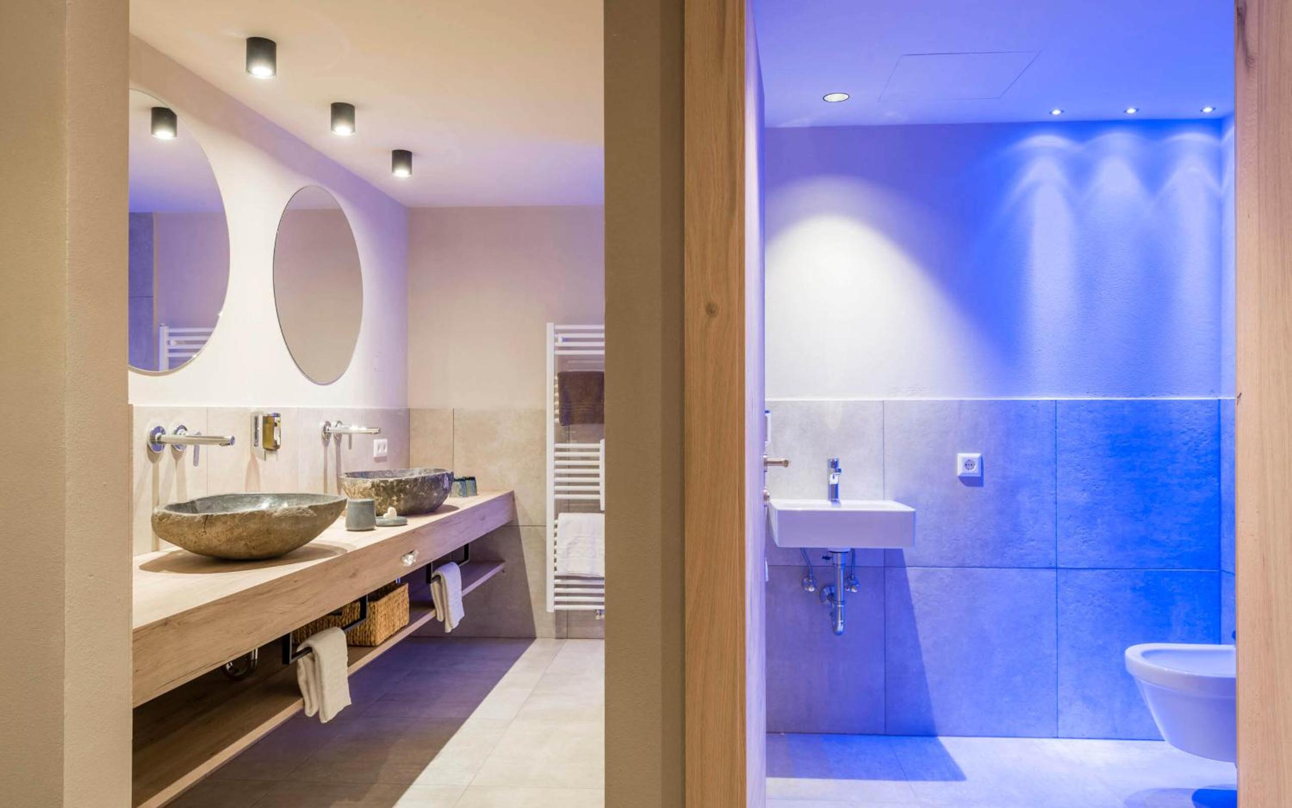 Superior Suite - Photo 4