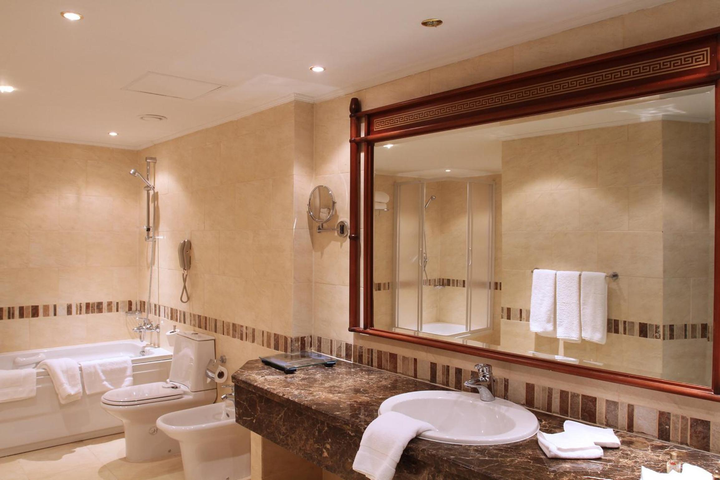 Royal Suite - Photo 4