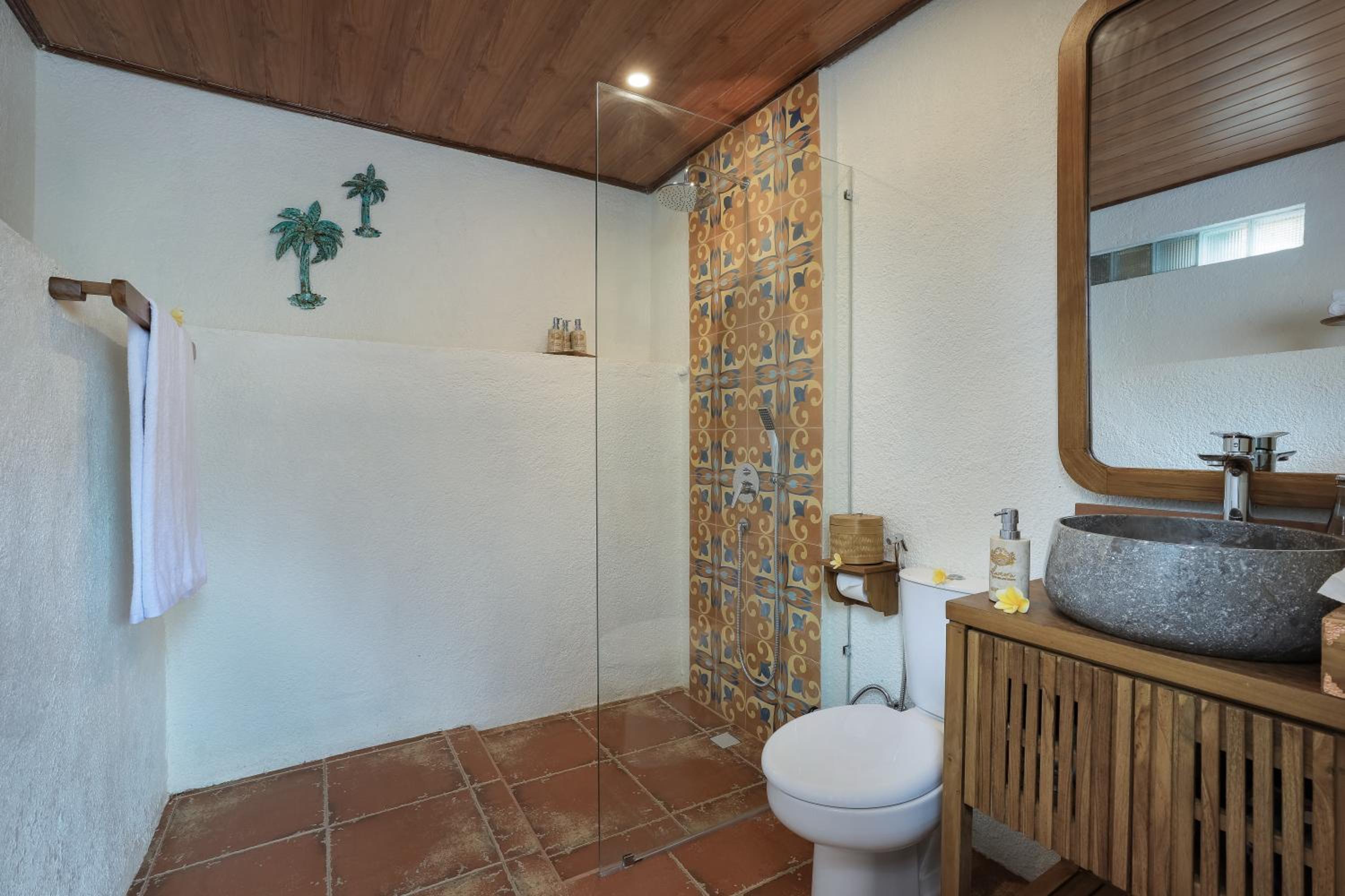 Deluxe Room with Pool View photo 3