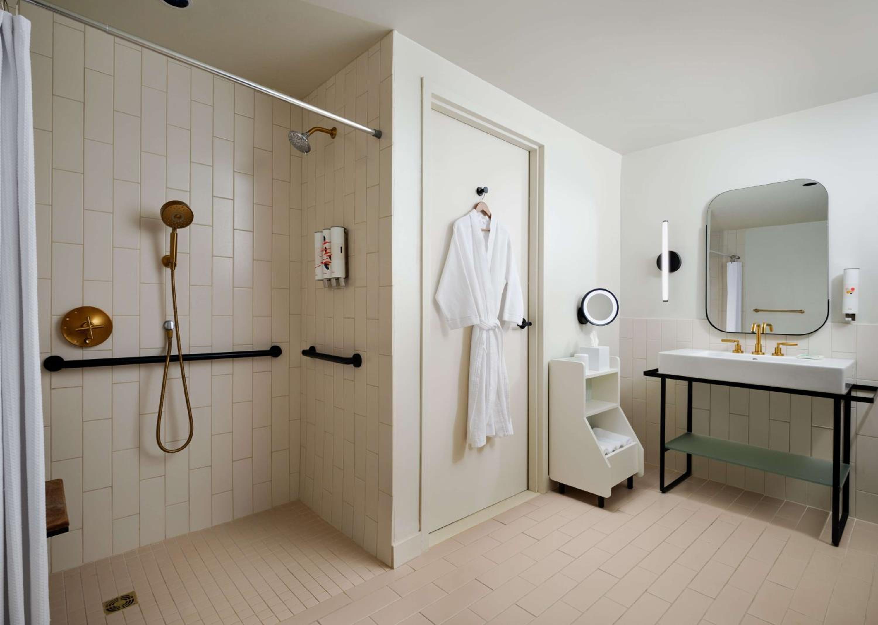 Queen Room with Two Queen Beds - Disability Access