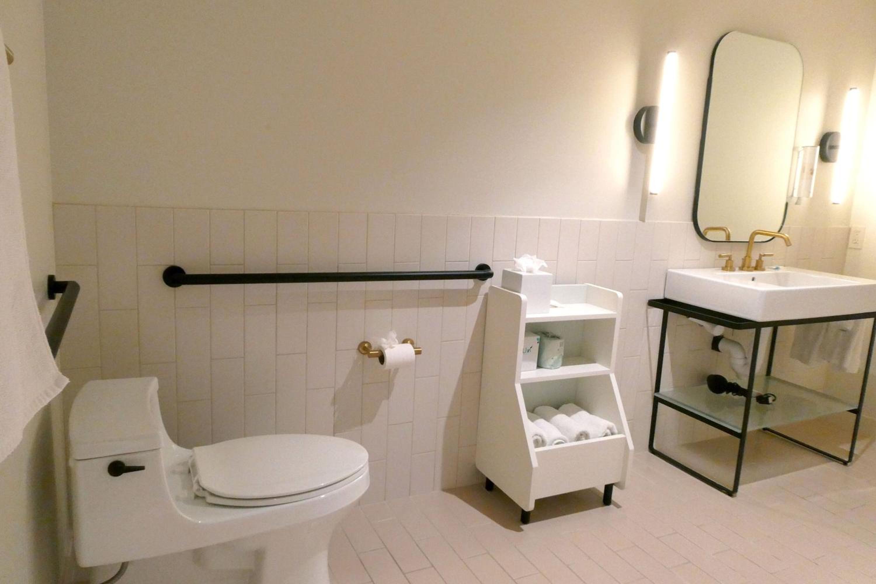 King Room - Disability Access