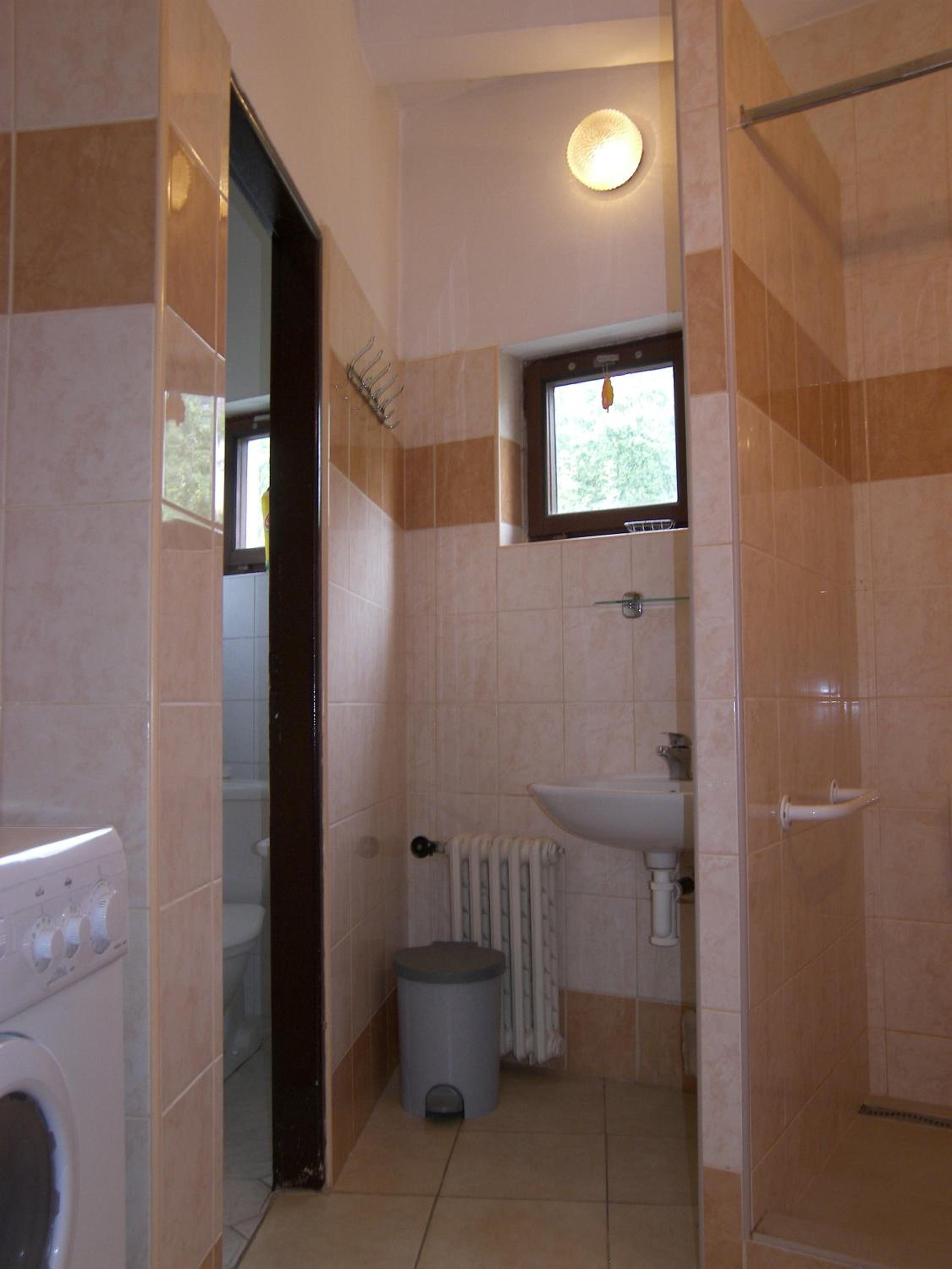 Apartment - Ground Floor photo 3