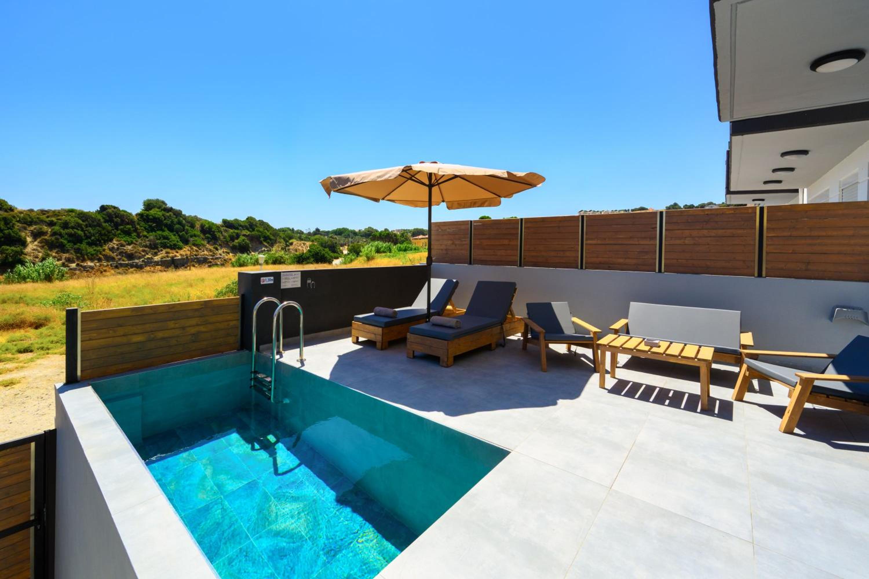 Armonikon 3 Pool Villa photo 2