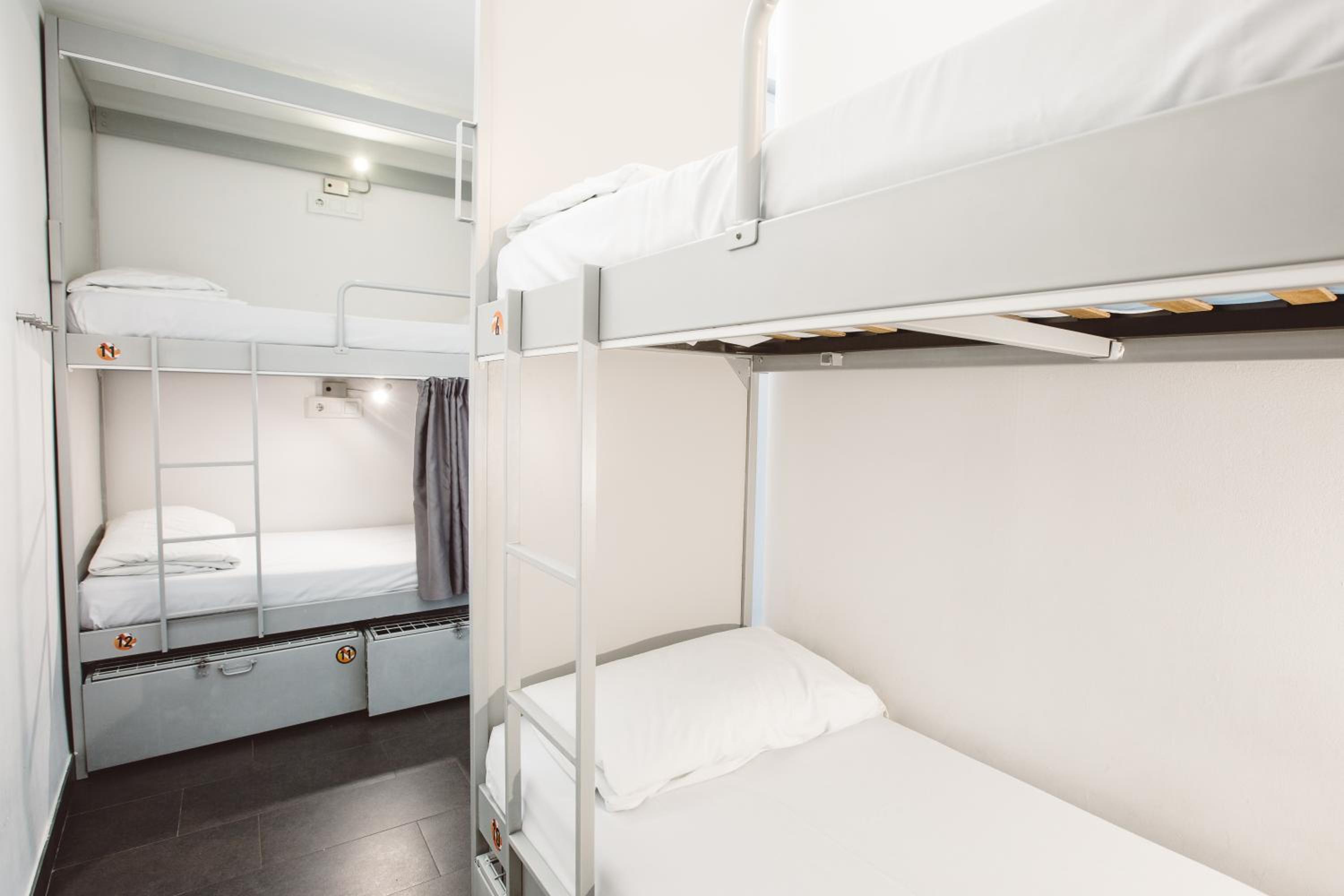 Bed in 8-Bed Quiet Dorm photo 1