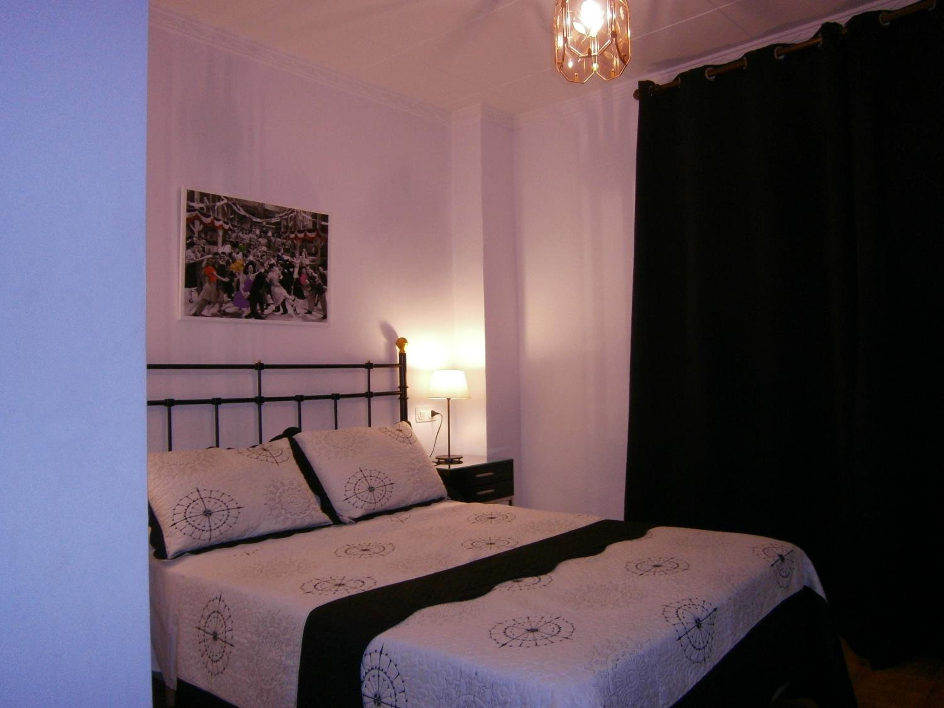 Classic Single Room With Shower photo 2