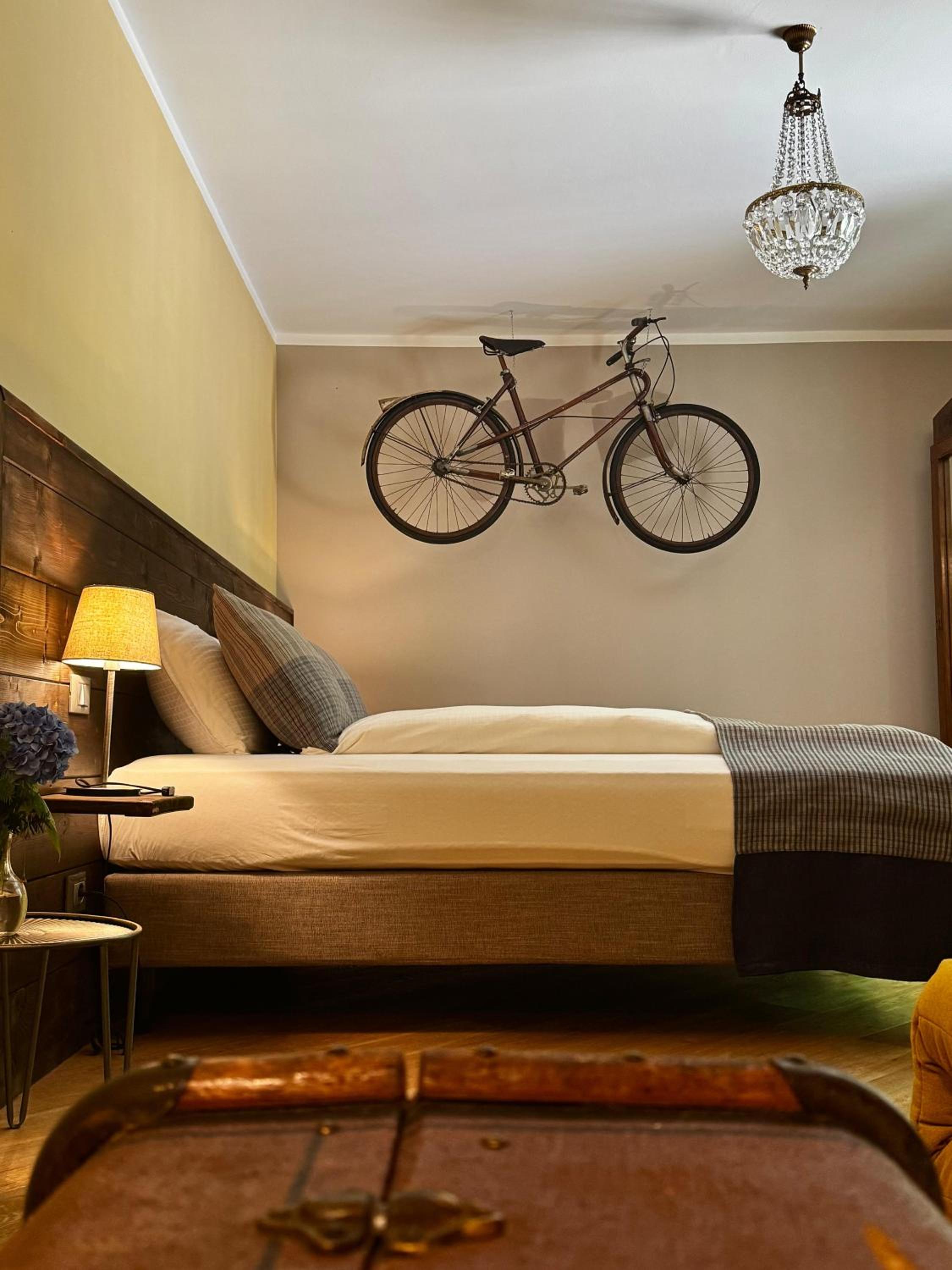 Double or Twin Room with Bathroom photo 1