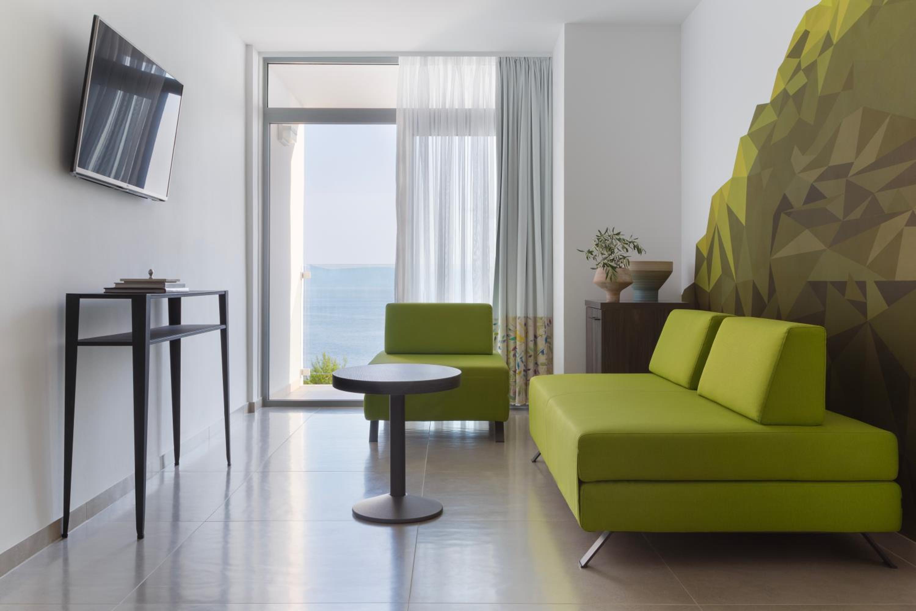 Suite with Balcony - Photo 1