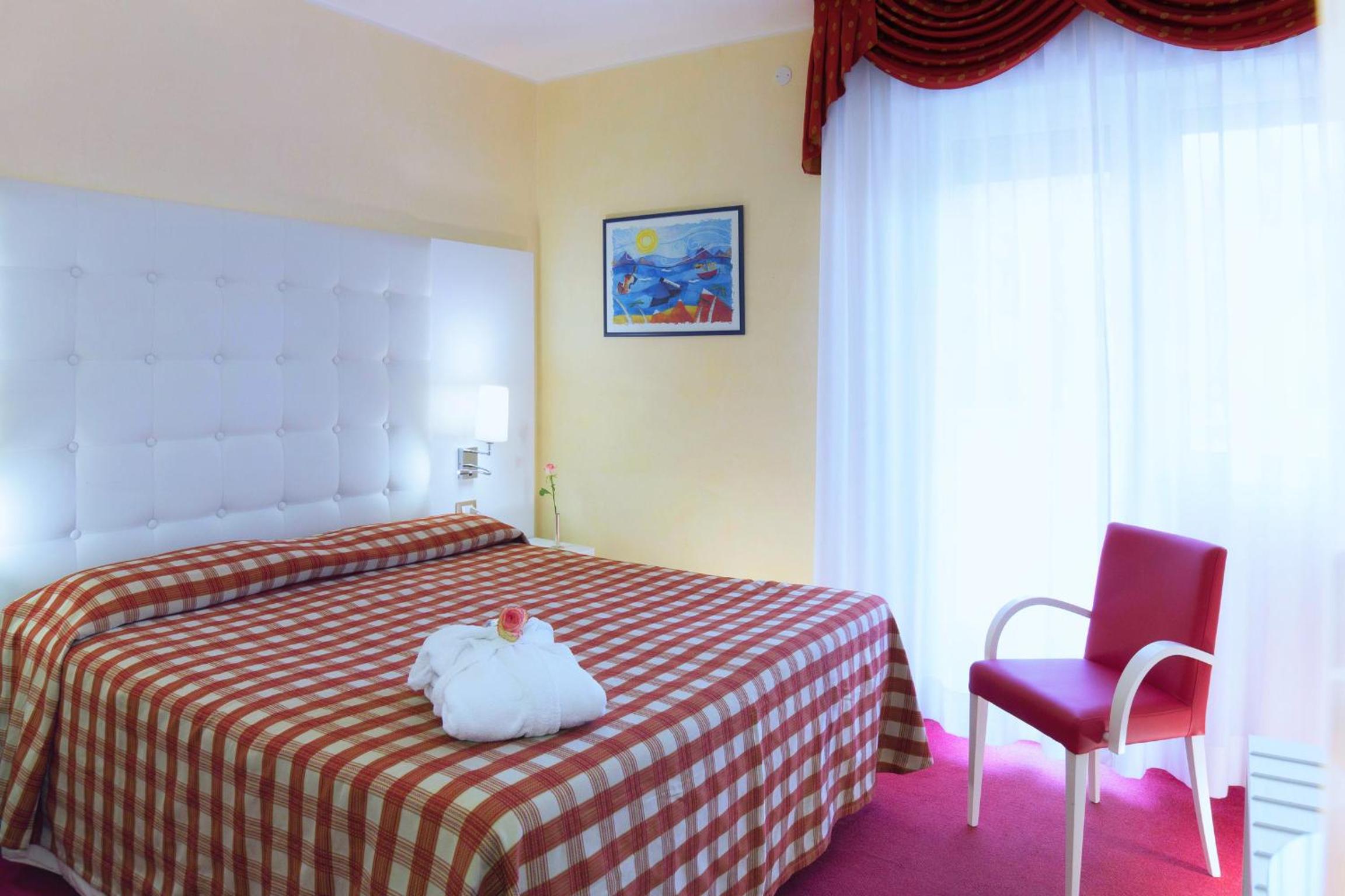 Double Room - Photo 1