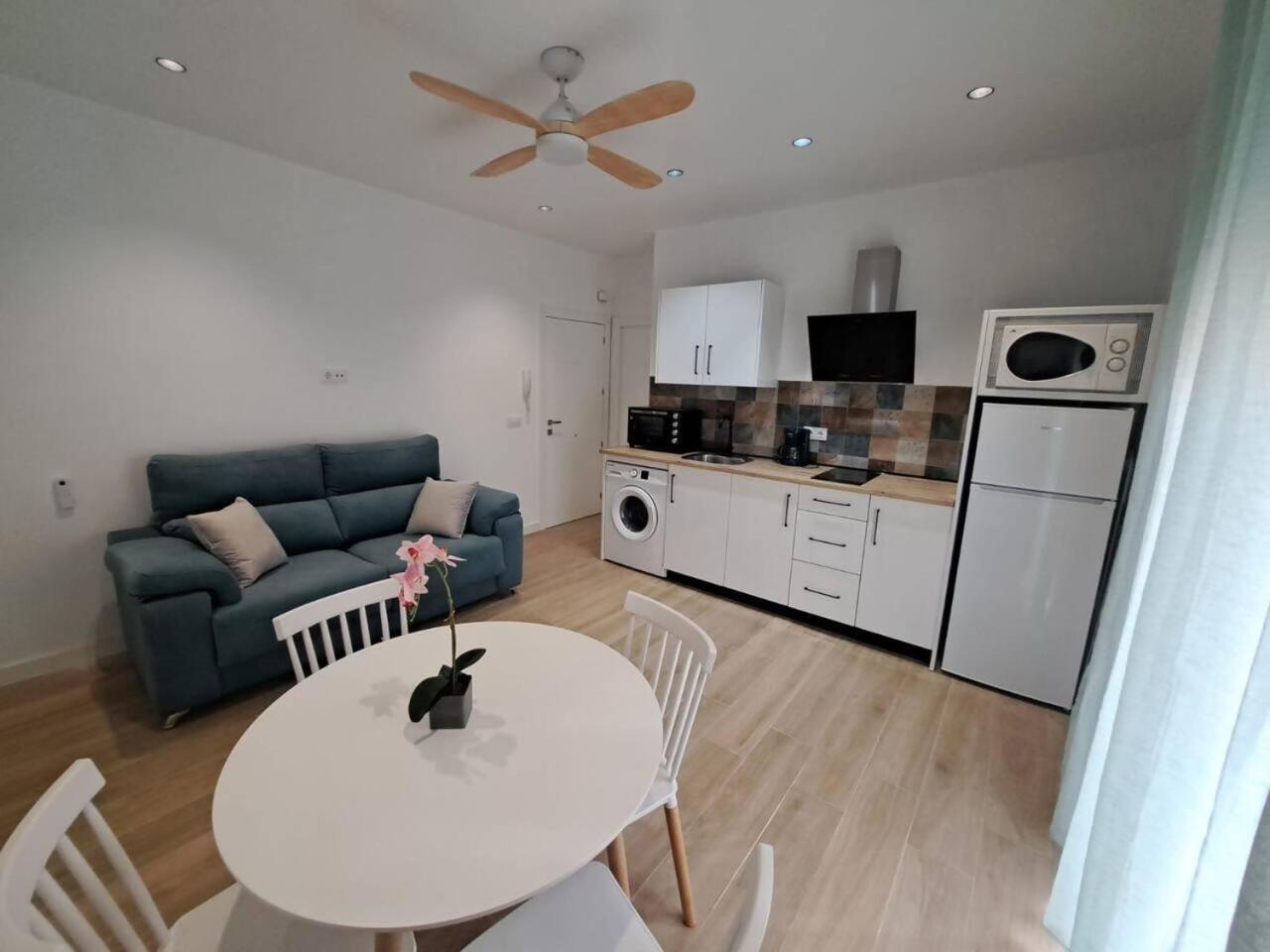 Two-Bedroom Deluxe Apartment