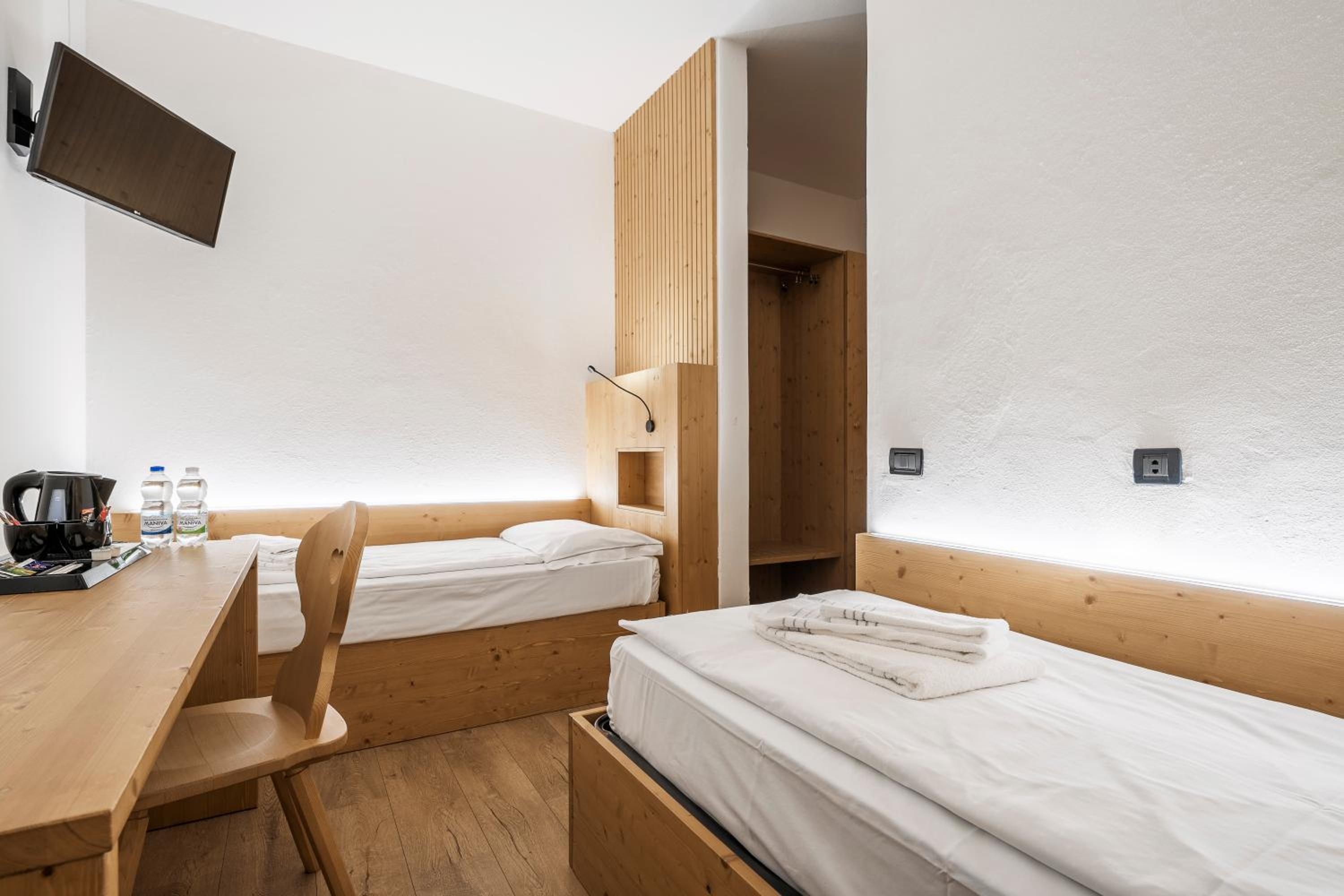 Smart Twin Room - Photo 4
