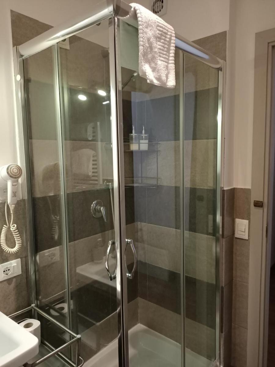 Triple Room with Private External Bathroom photo 2