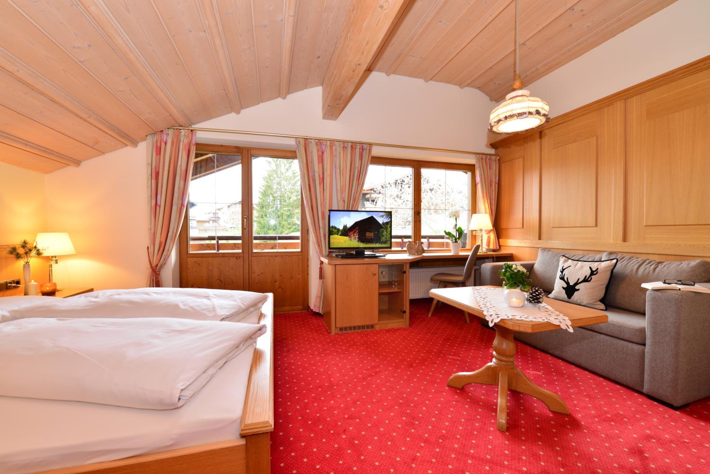 Comfort Double Room with Balcony - Photo 5