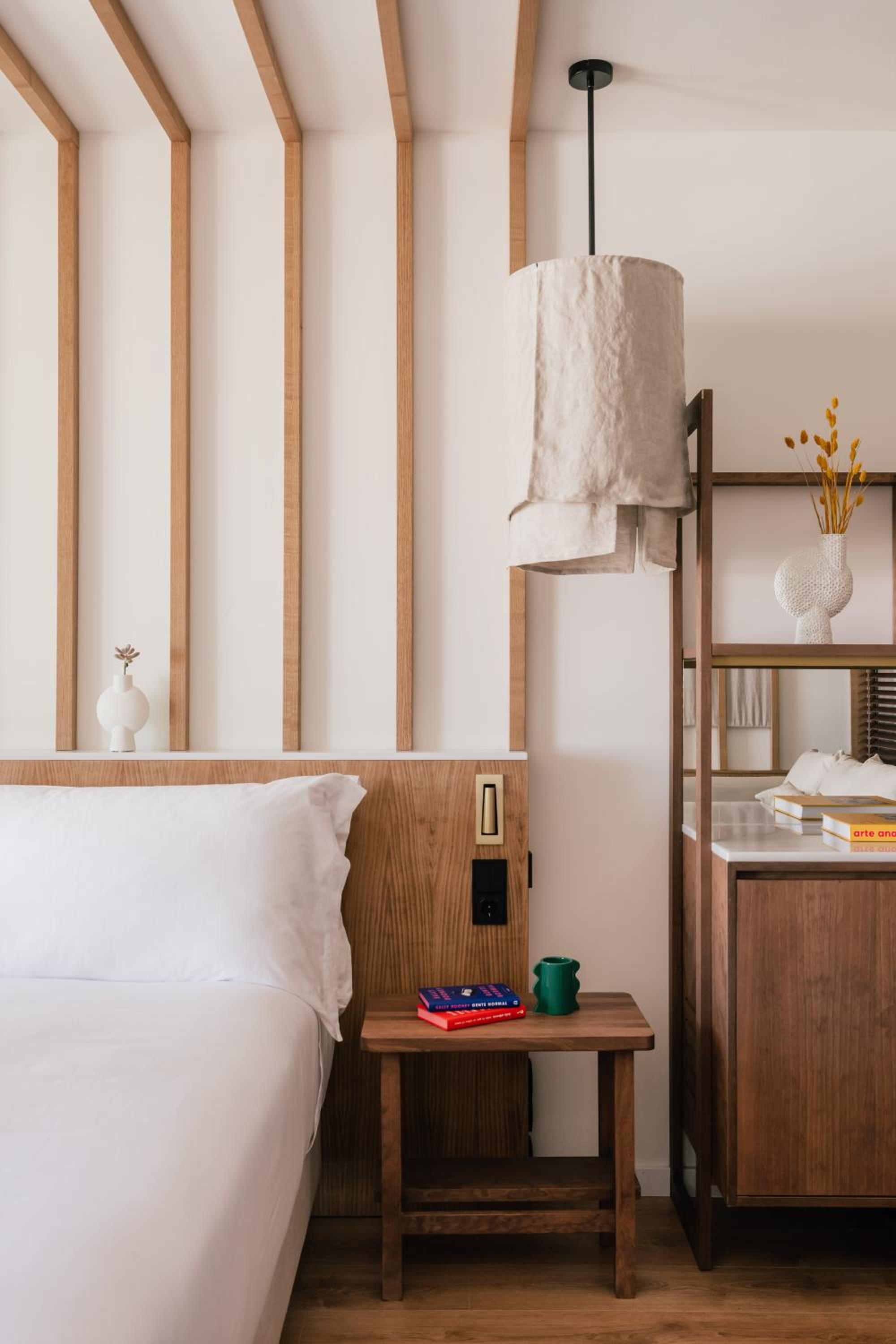 Exclusive ME + 2 Bedroom Suite - Photo 3