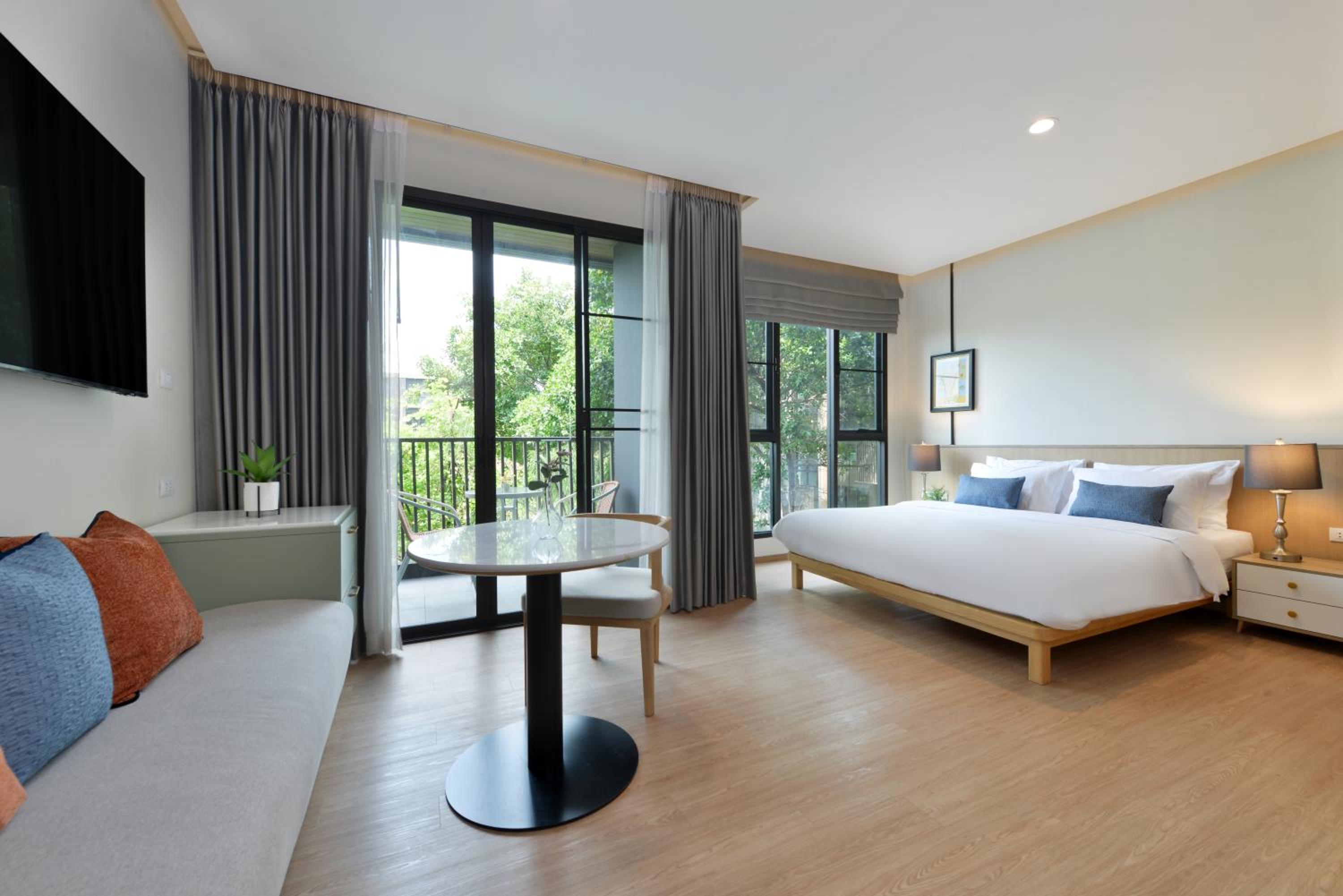 Deluxe Double Room photo 3