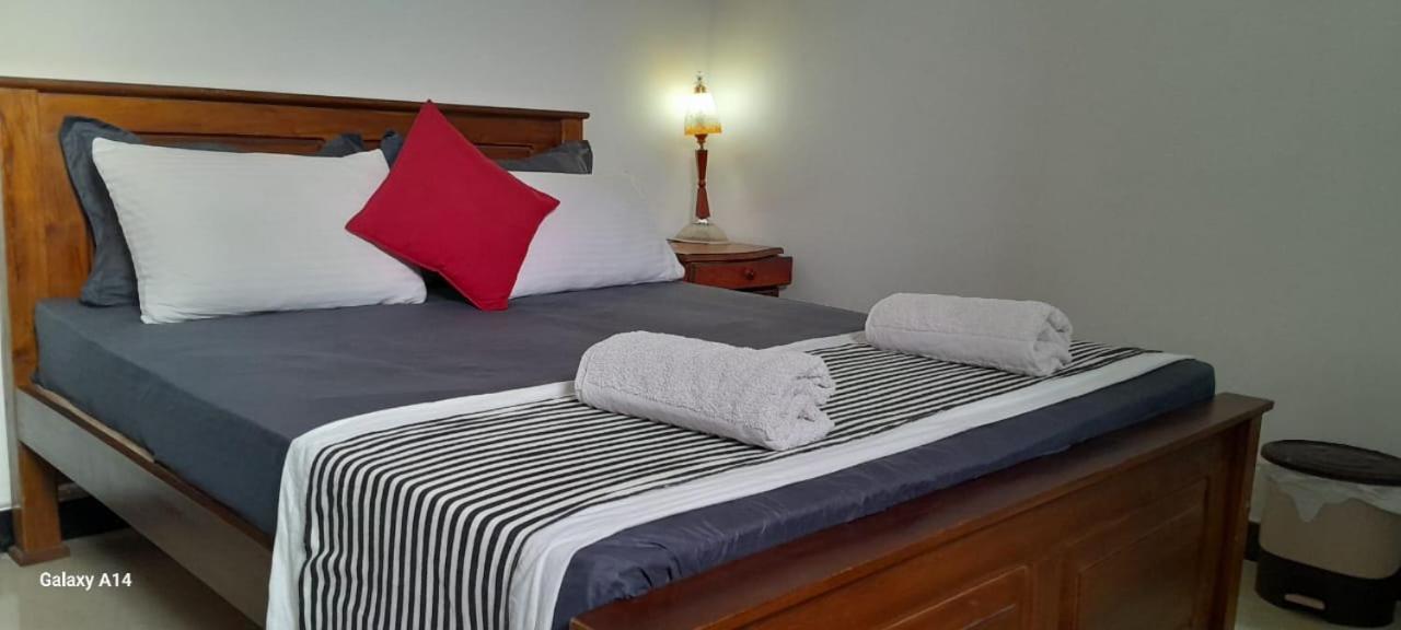 Standard Double Room with Fan photo 3