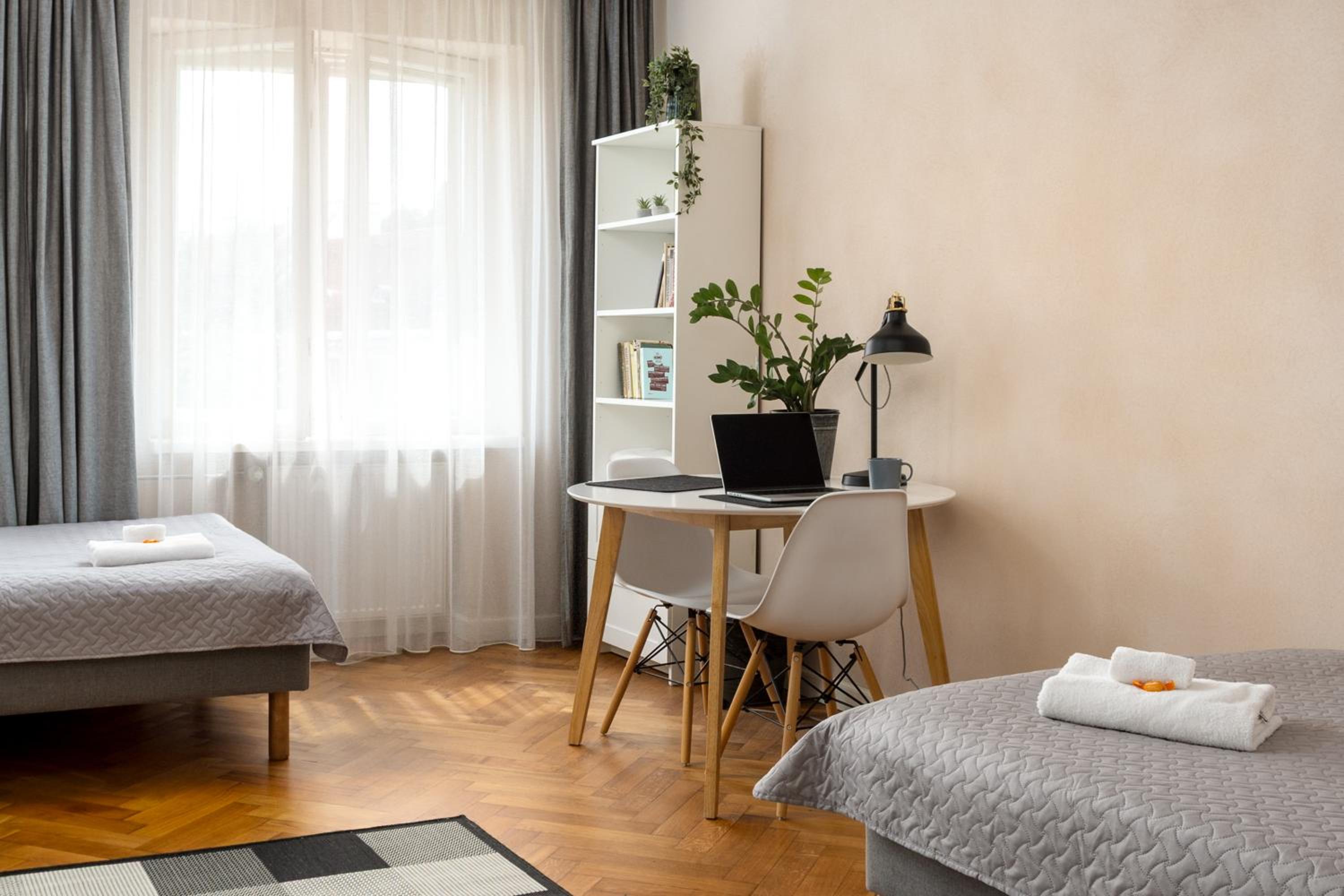 Twin Room with City View photo 3