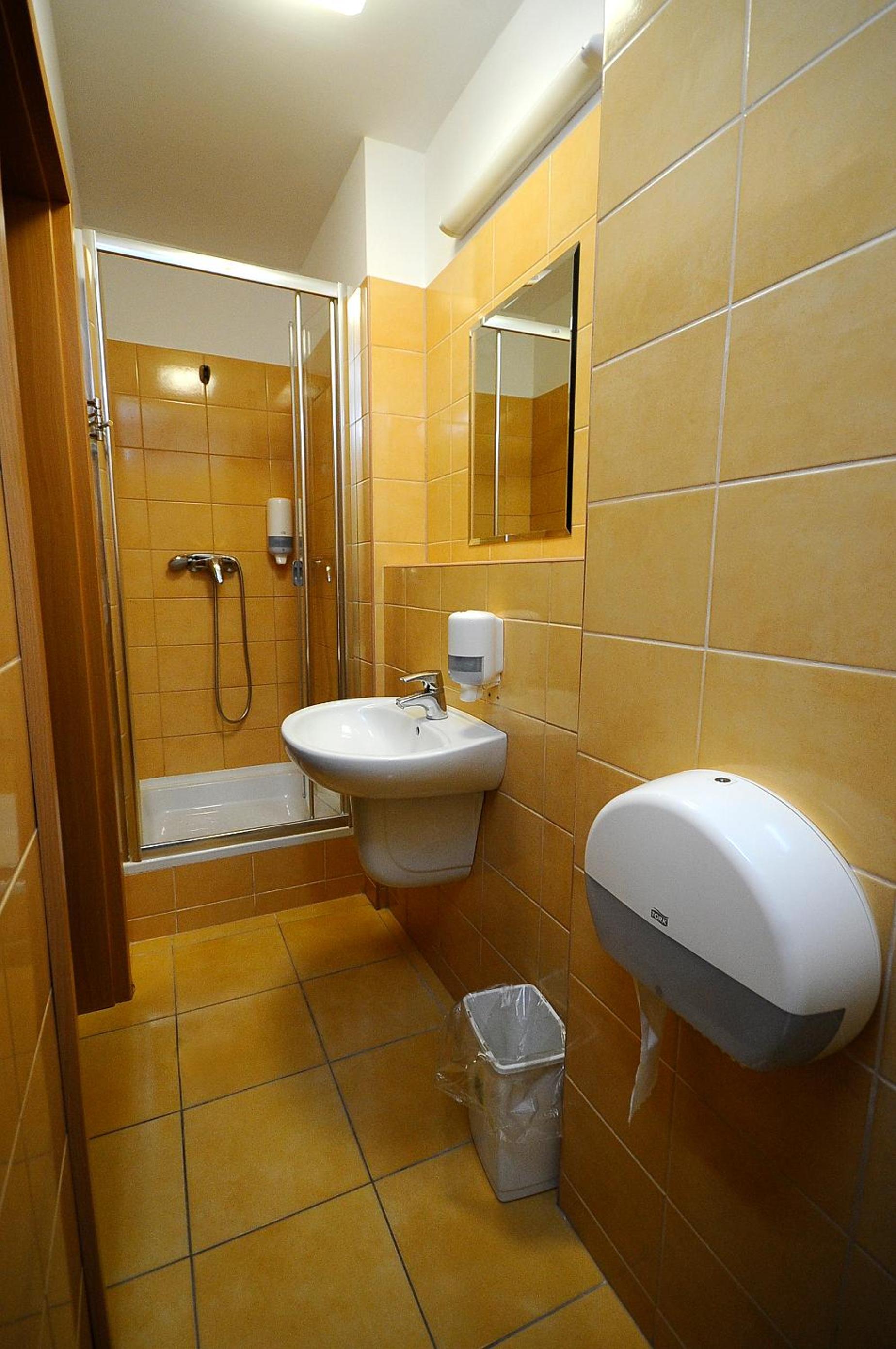 Standard Triple Room photo 2