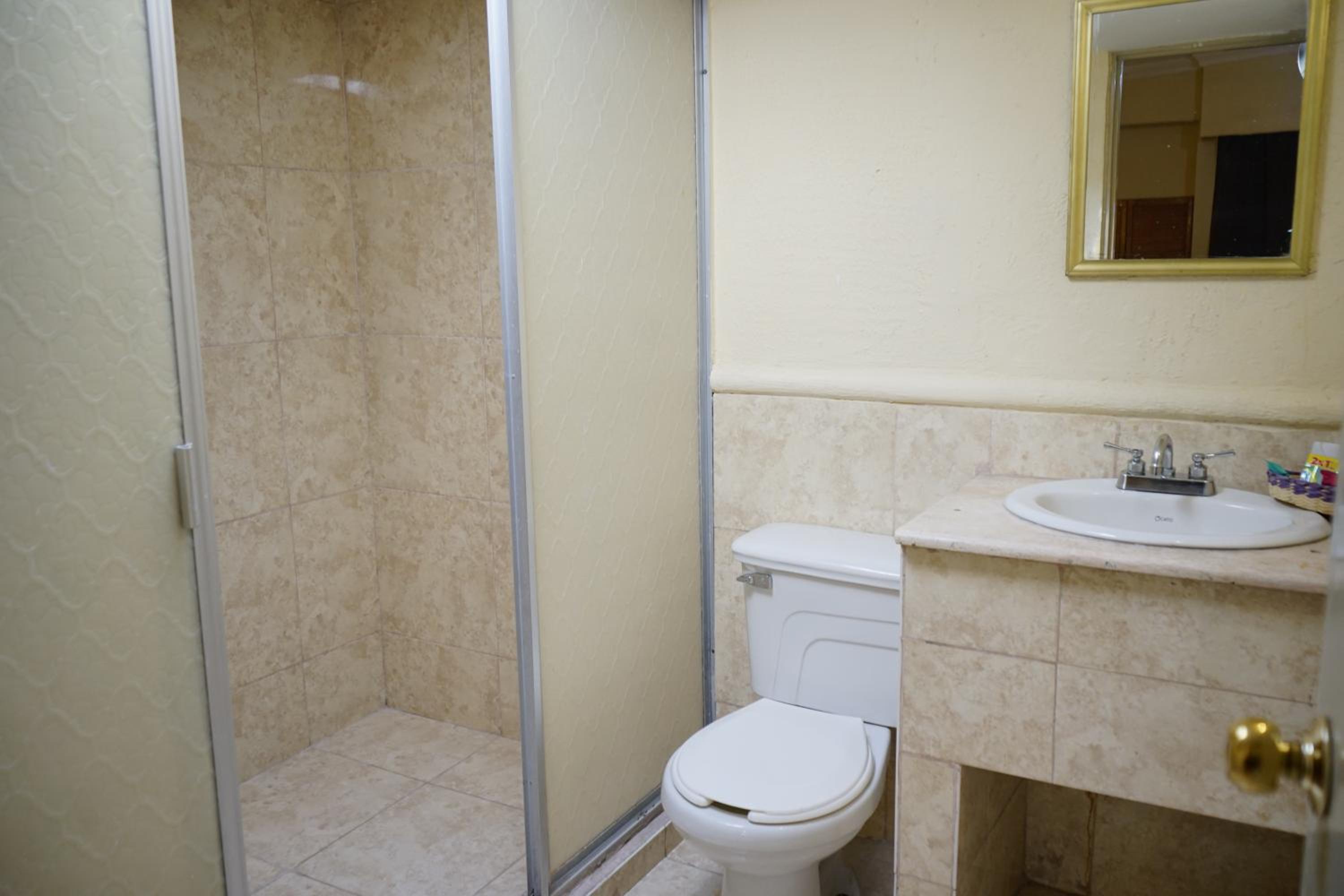 Deluxe Queen Room photo 2