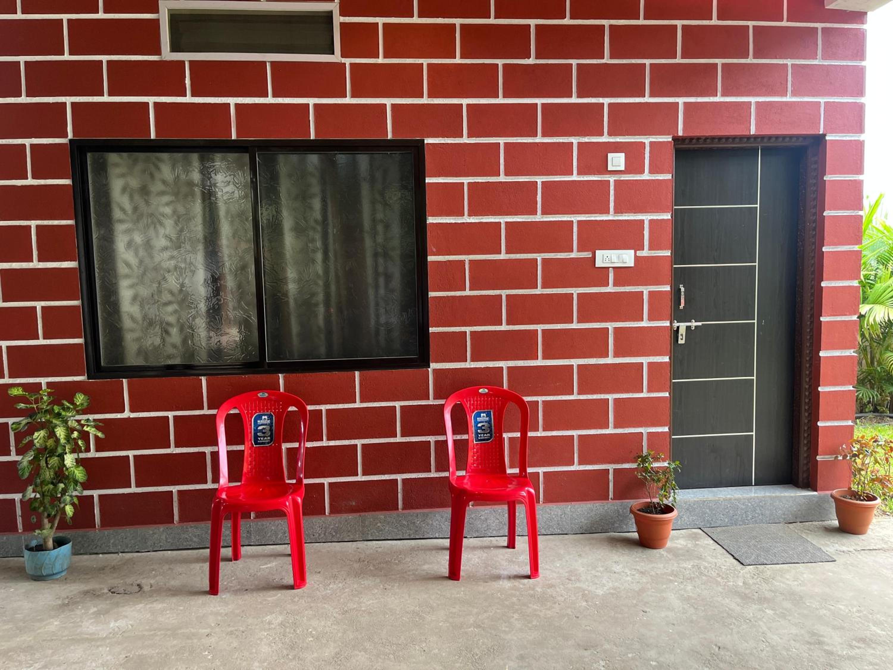 Family Room with Garden View photo 1
