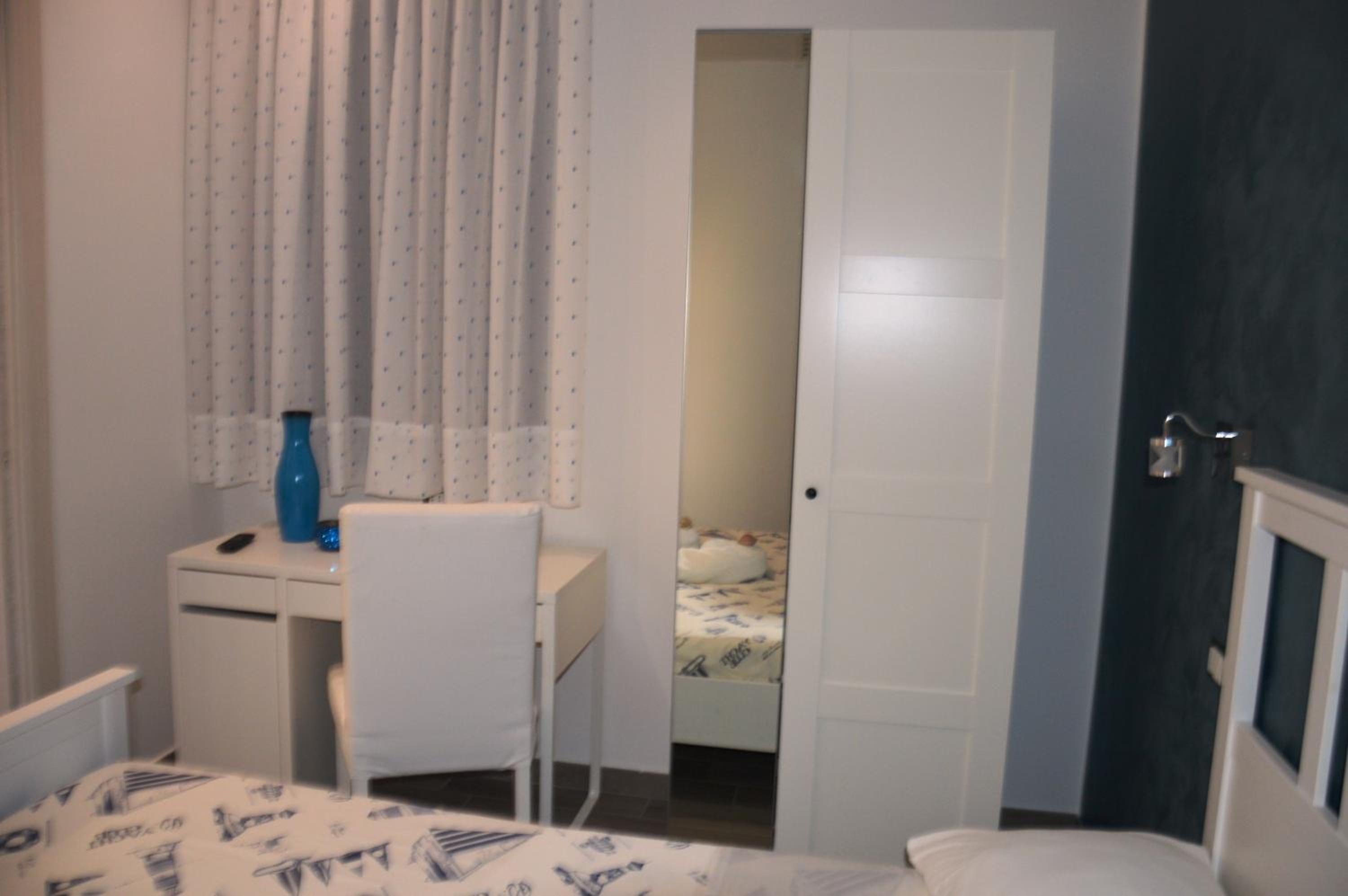 Standard Double Room - Photo 4