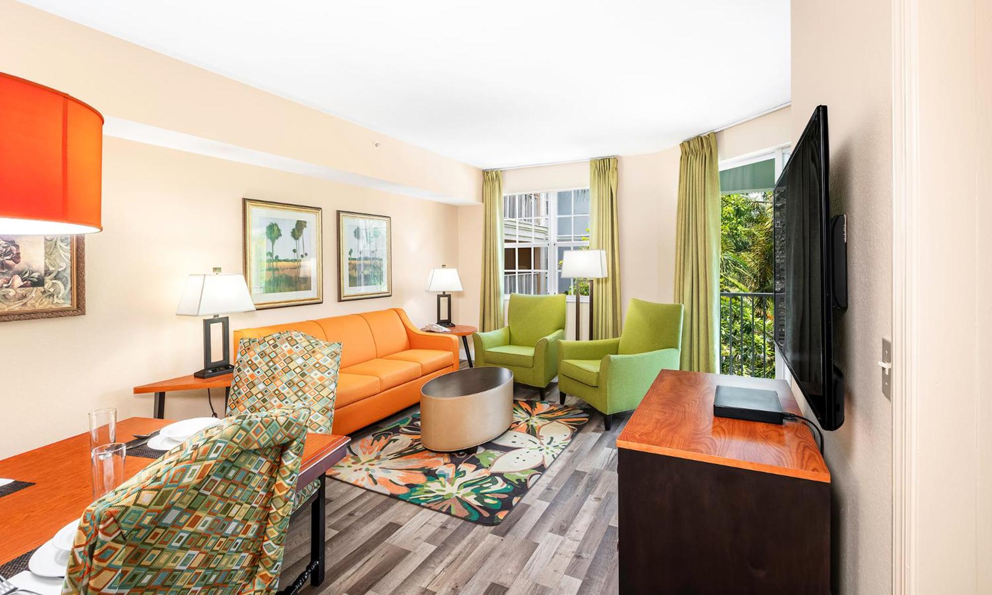 Two-Bedroom Suite - Photo 2