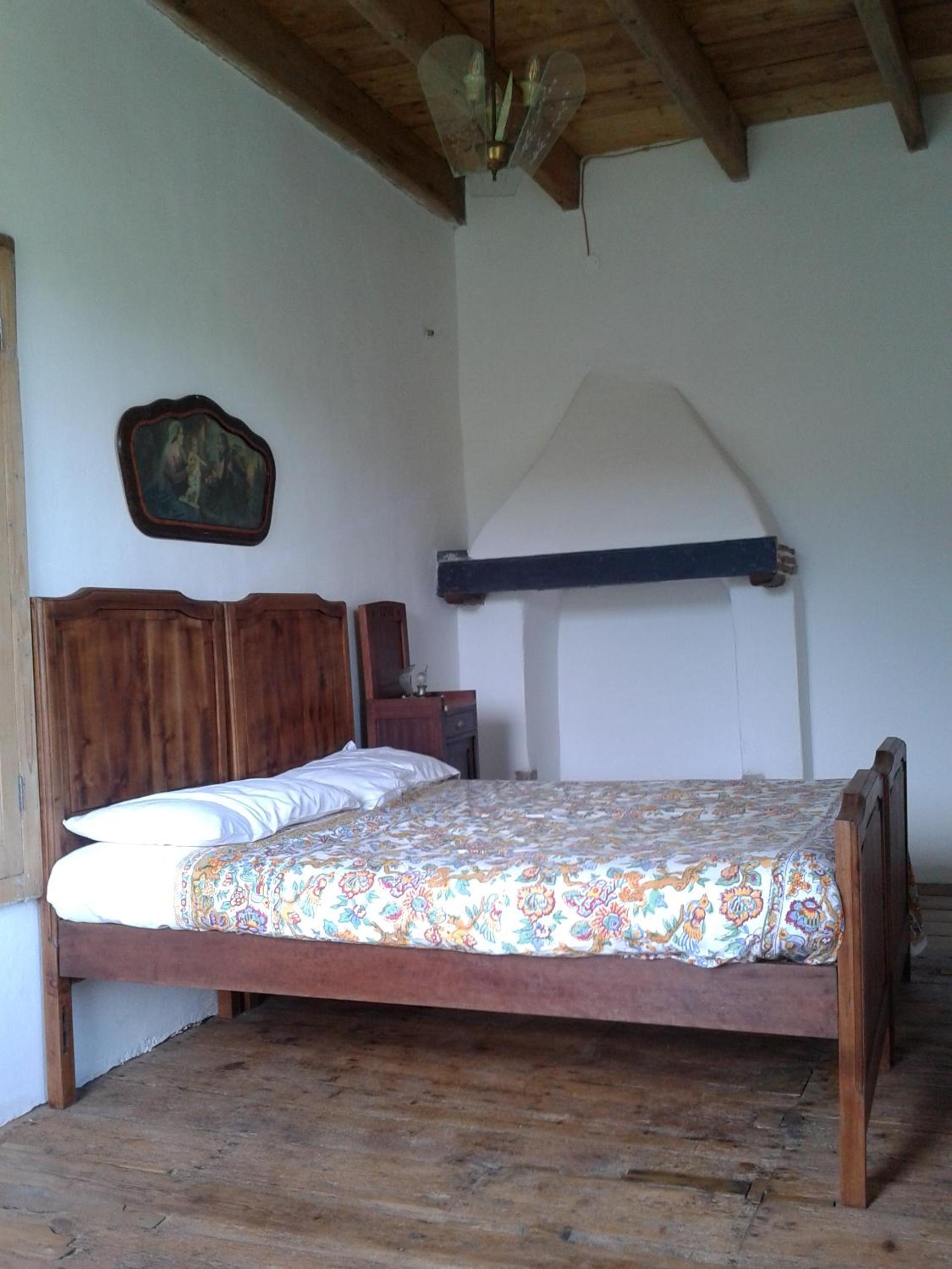 Double Room with Private External Bathroom photo 1