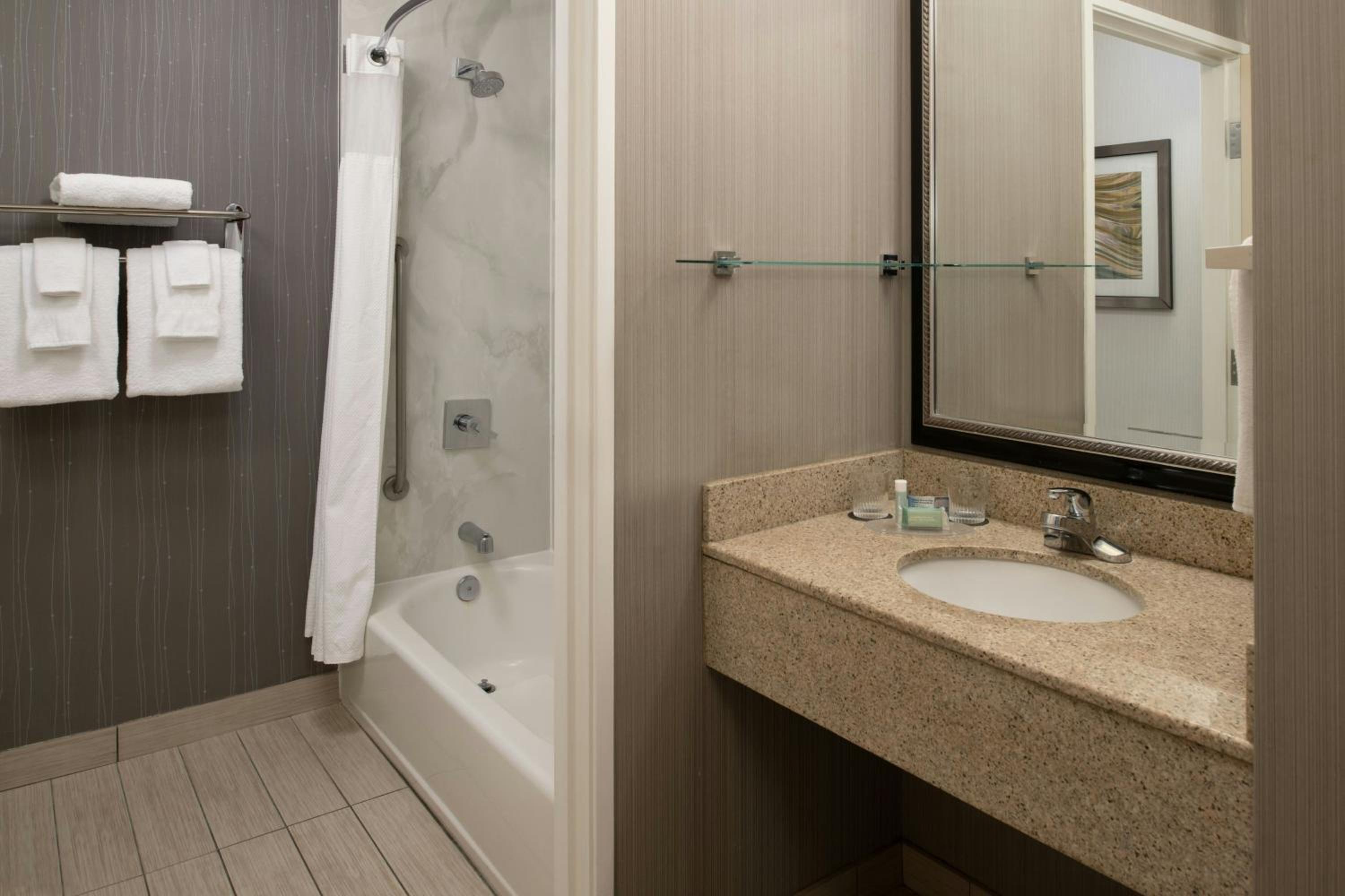 King Room with Sofa Bed and Roll-in Shower - Mobility and Hearing Accessible - Photo 7