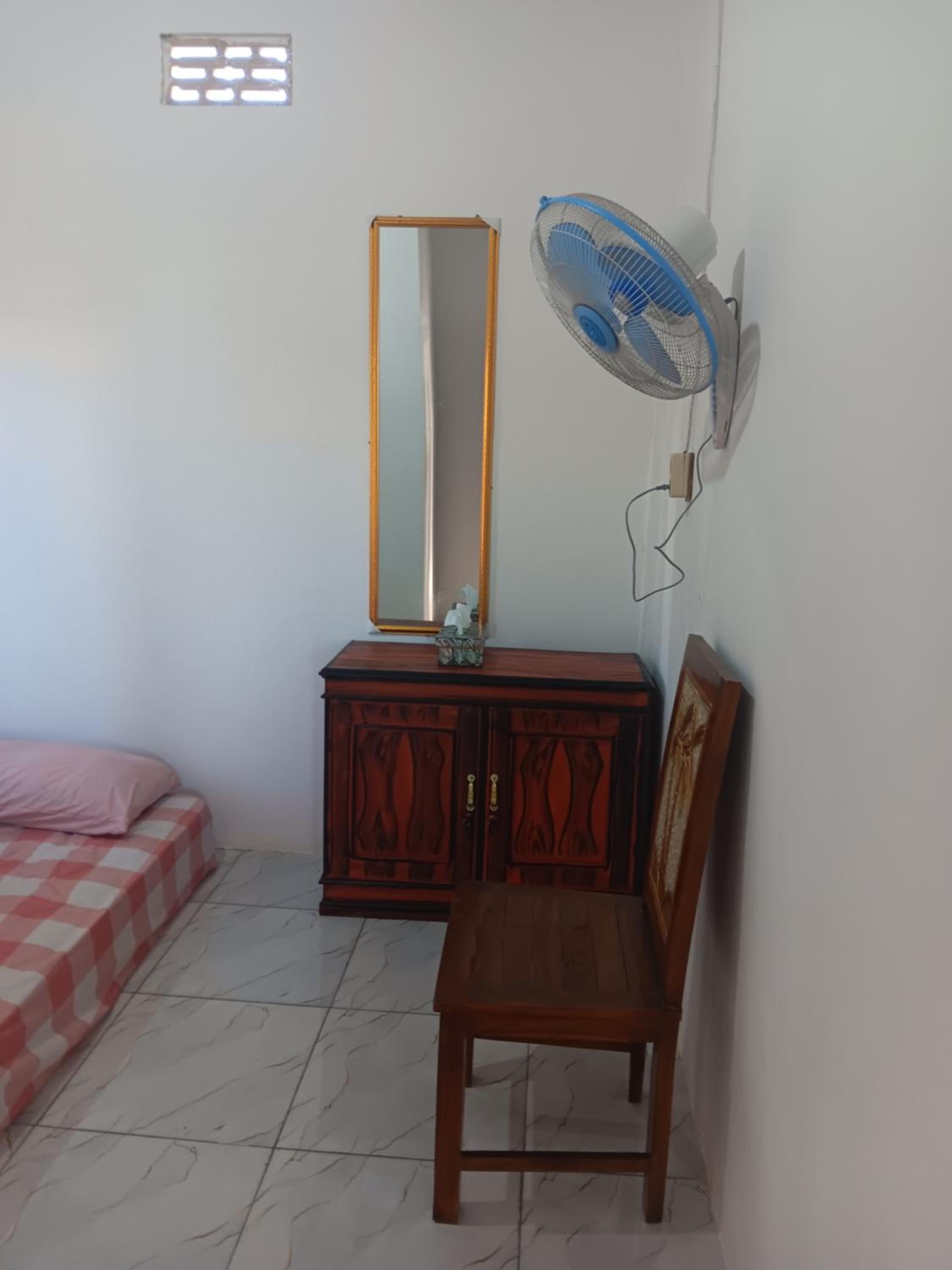 Family Room photo 2