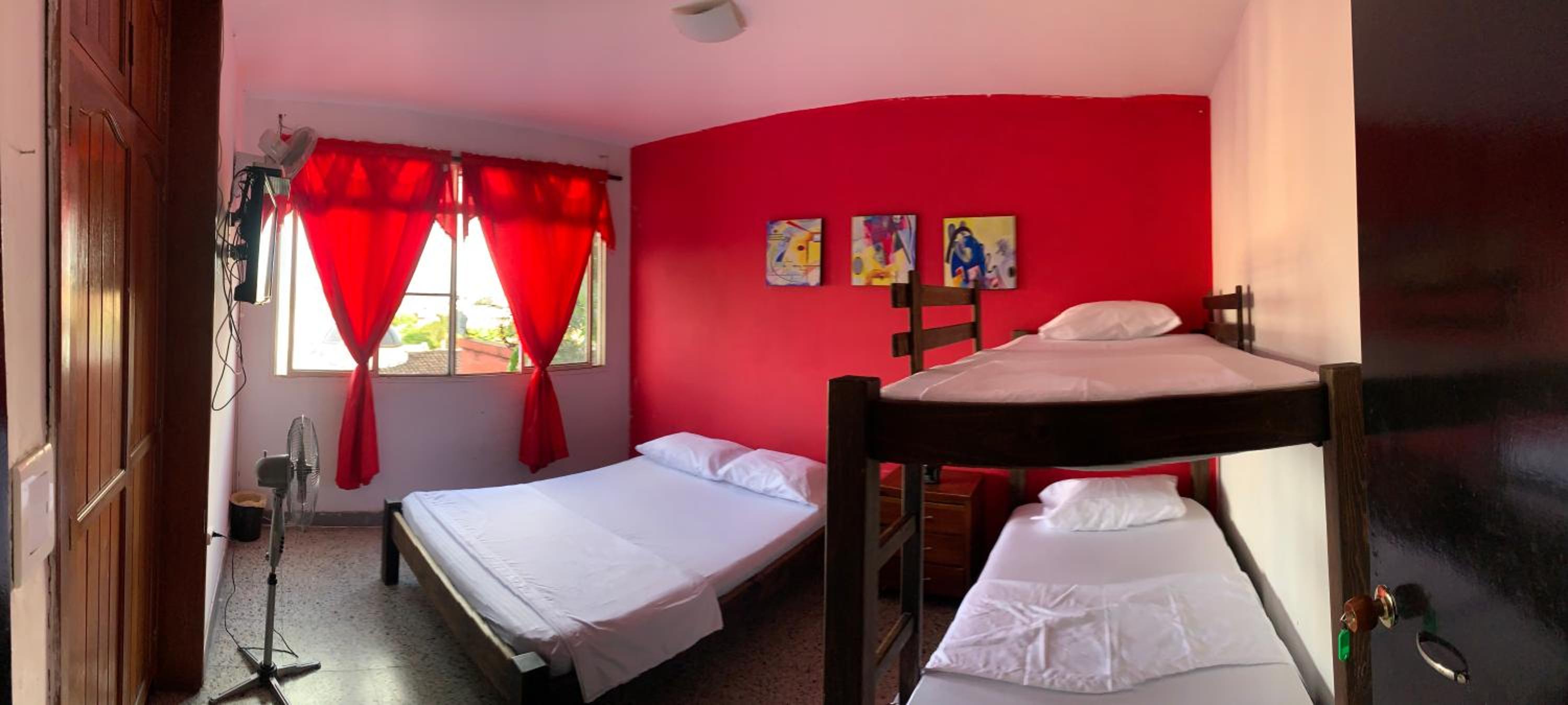 Economy Triple Room with Shared Bathroom