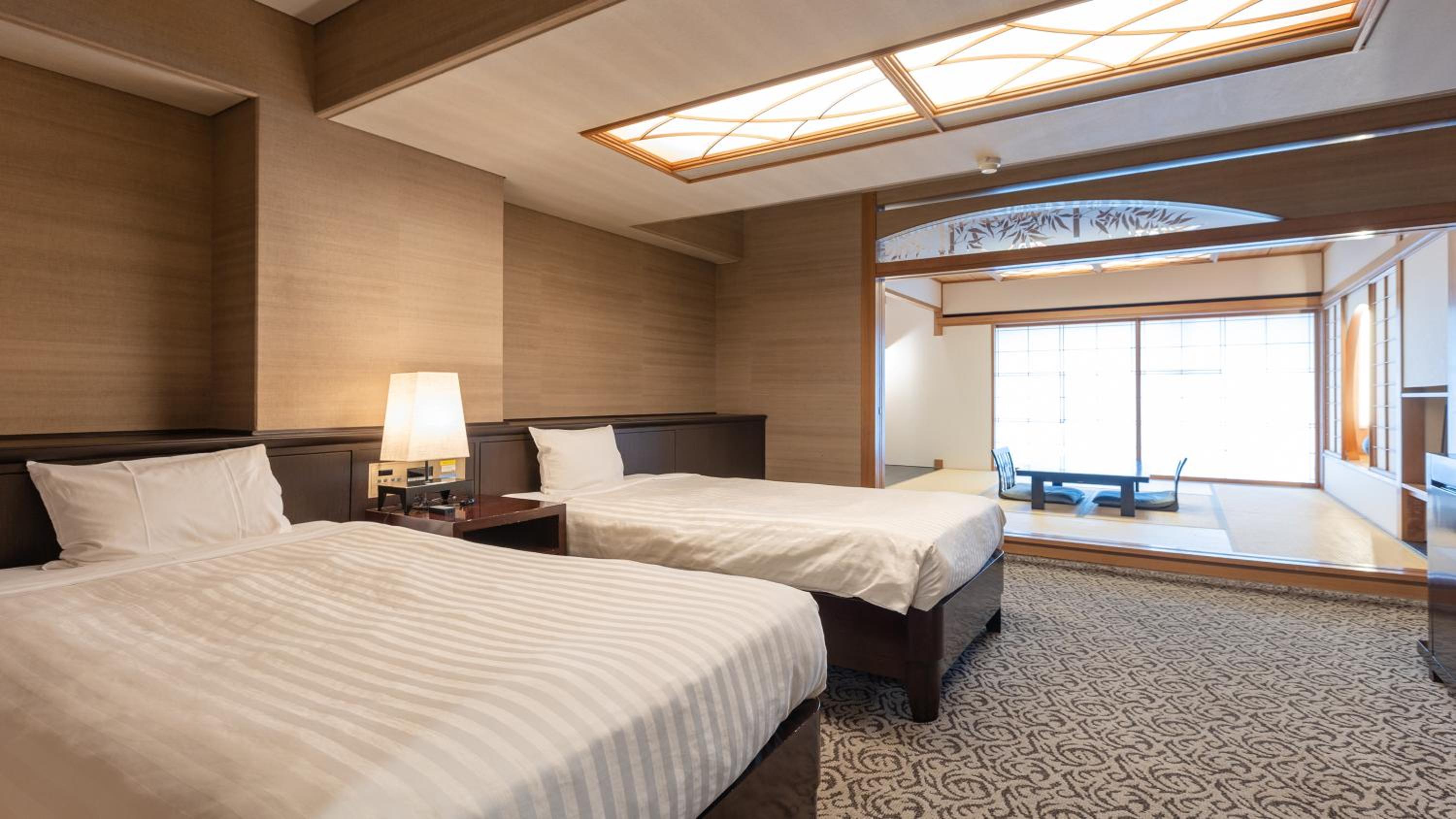 Japanese Western Style Room with Open Air Bath photo 2