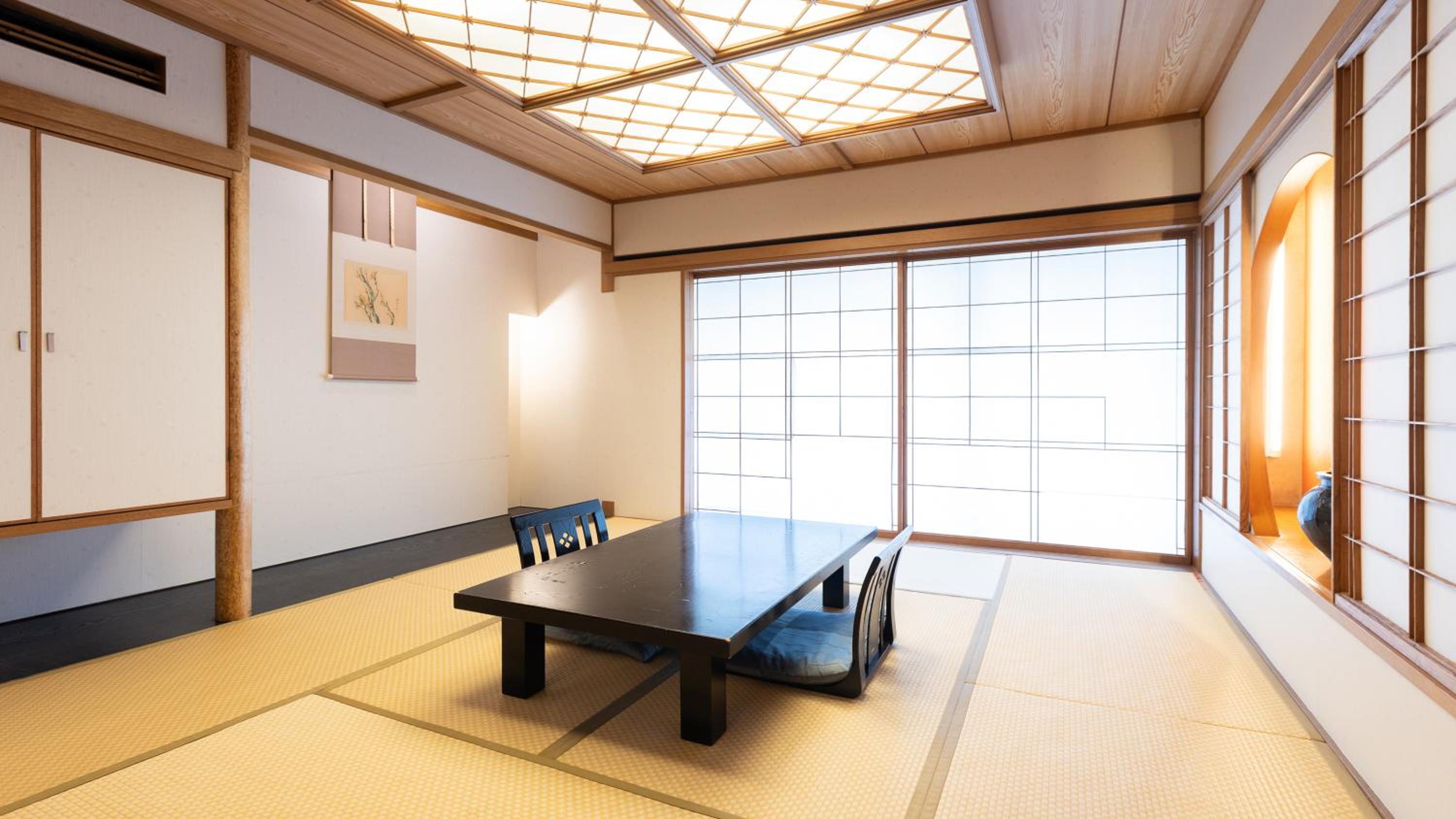 Japanese Western Style Room with Open Air Bath photo 3