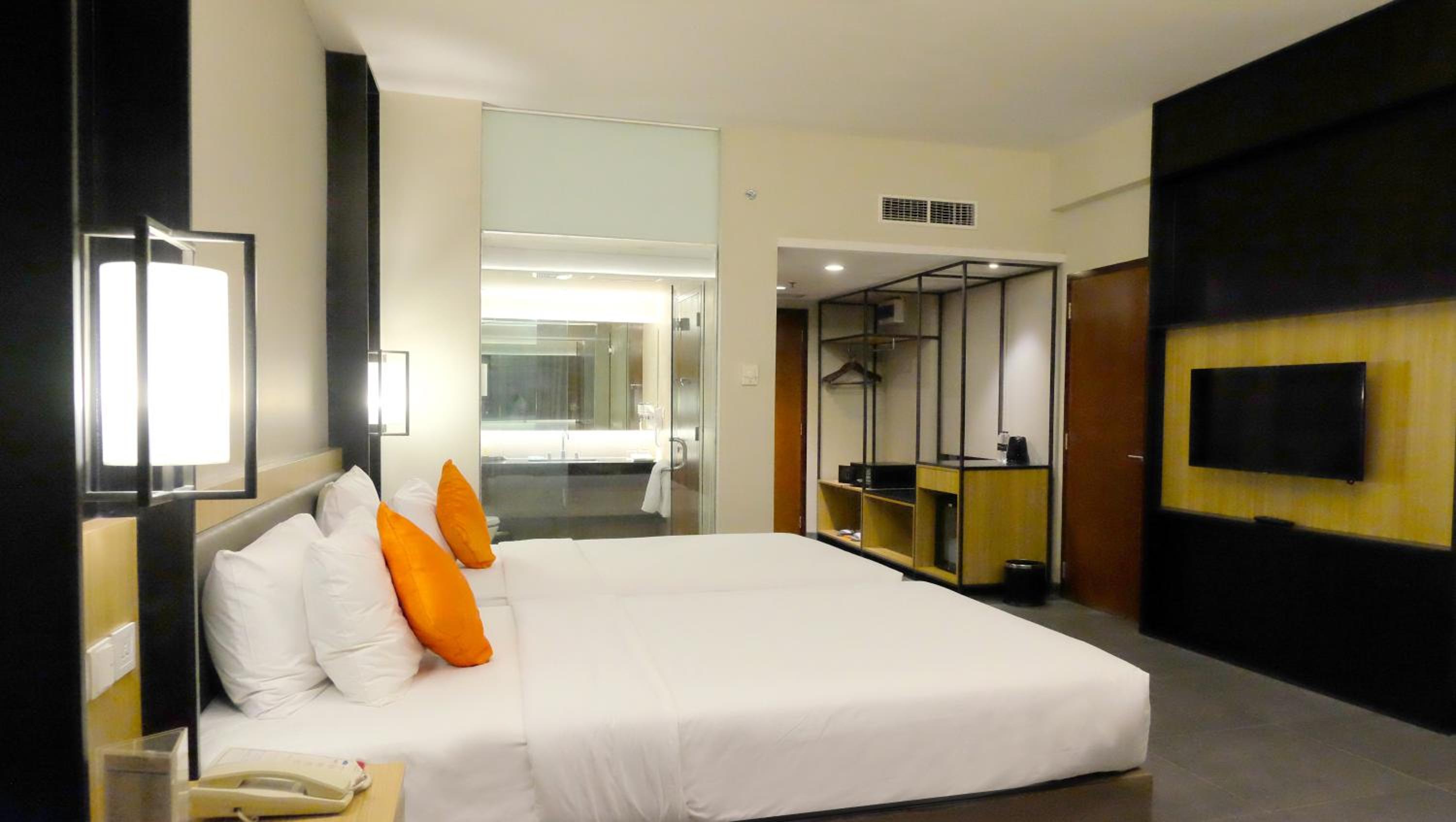 New Deluxe Twin Room photo 3