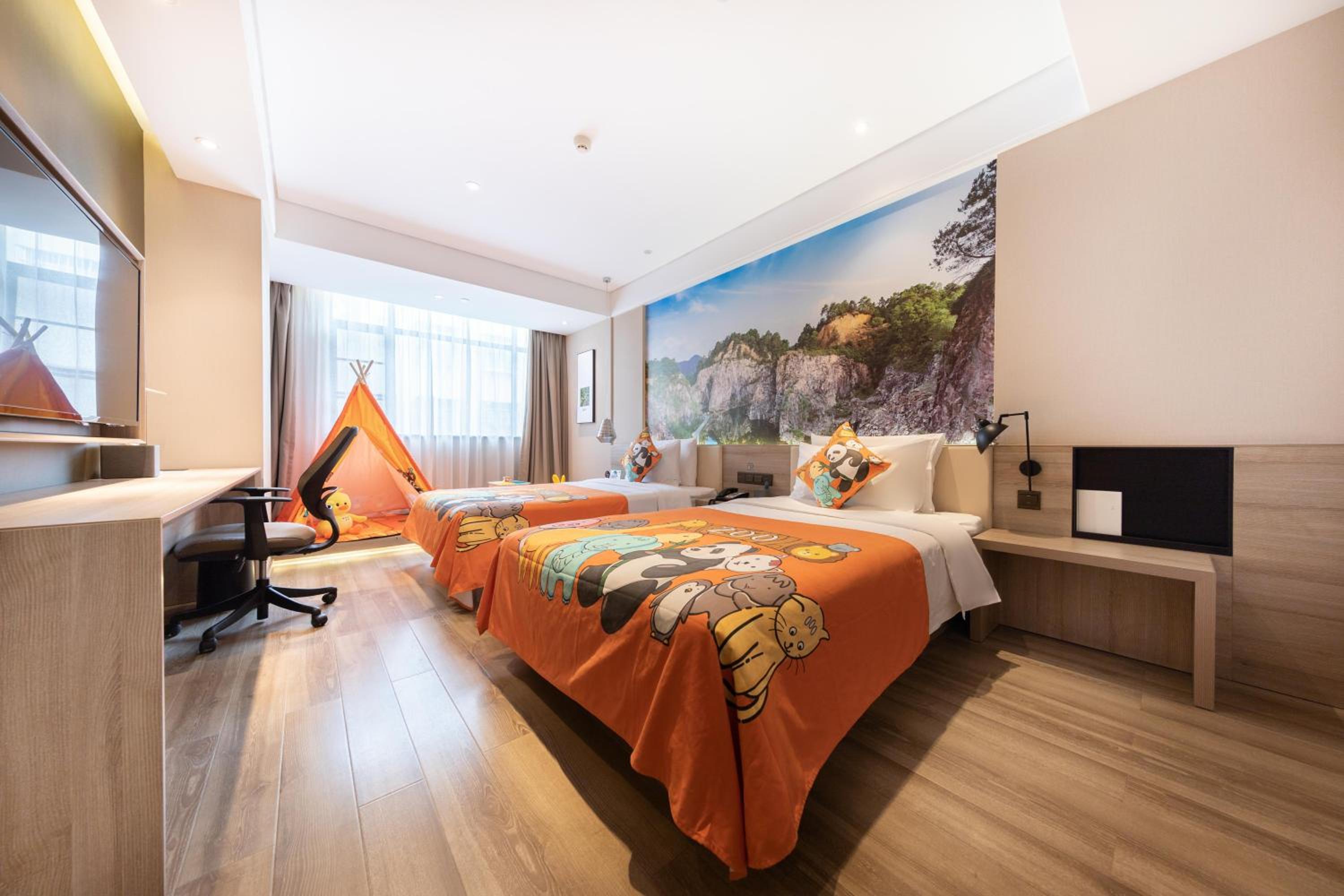 Jimu Family Twin Room