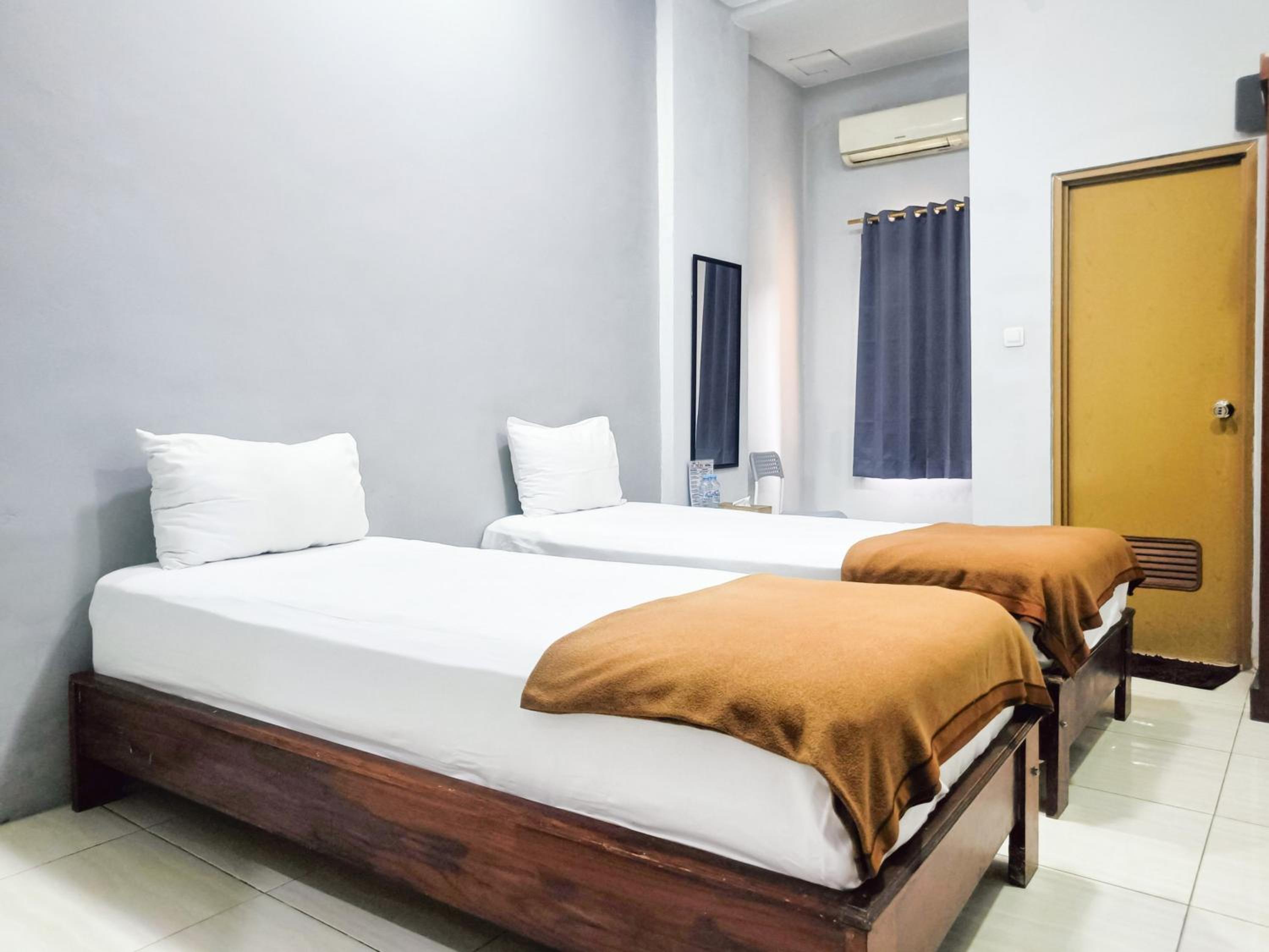 Standard Twin Room photo 1