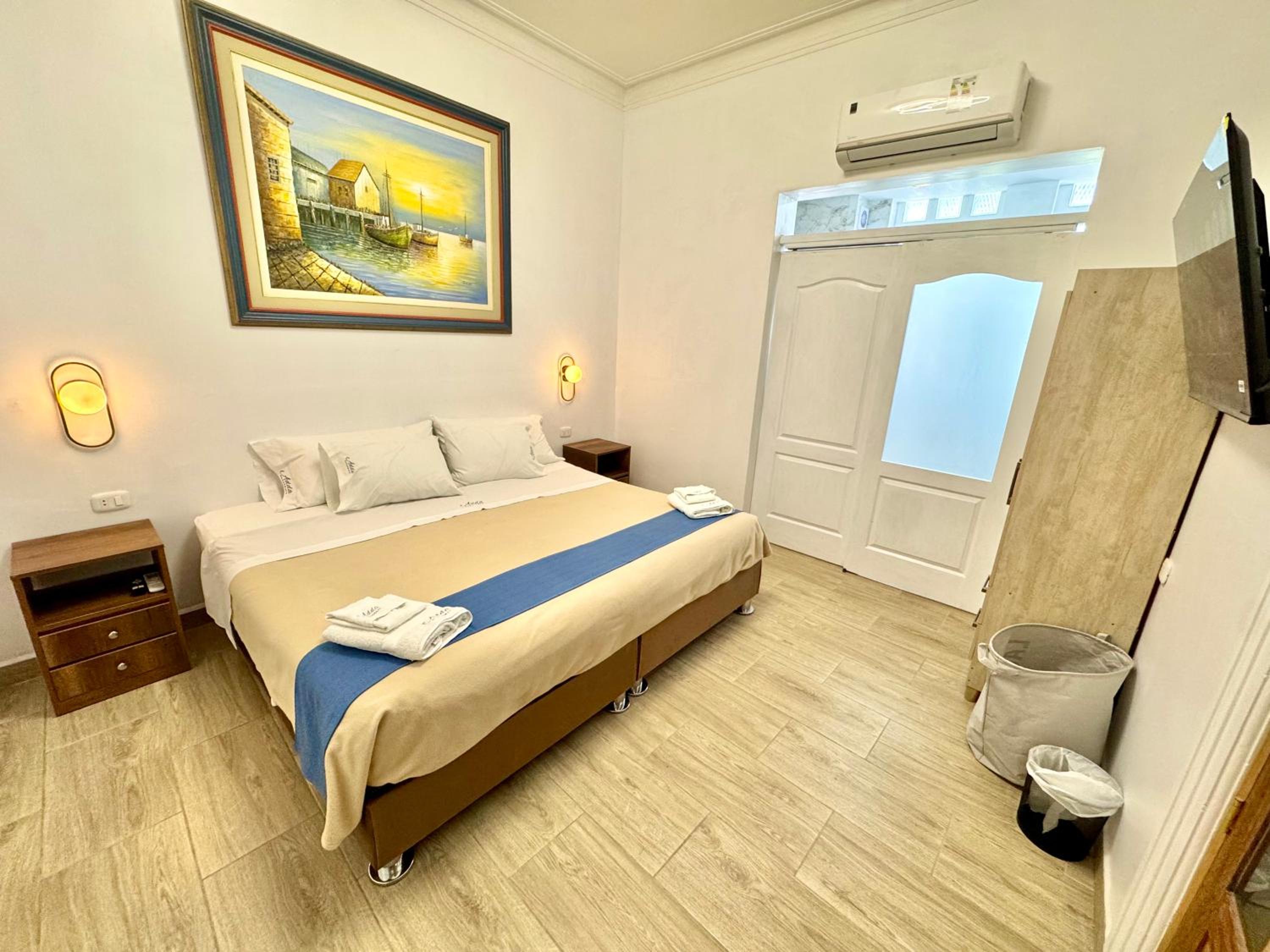 Two-Bedroom Deluxe Apartment with Ocean View