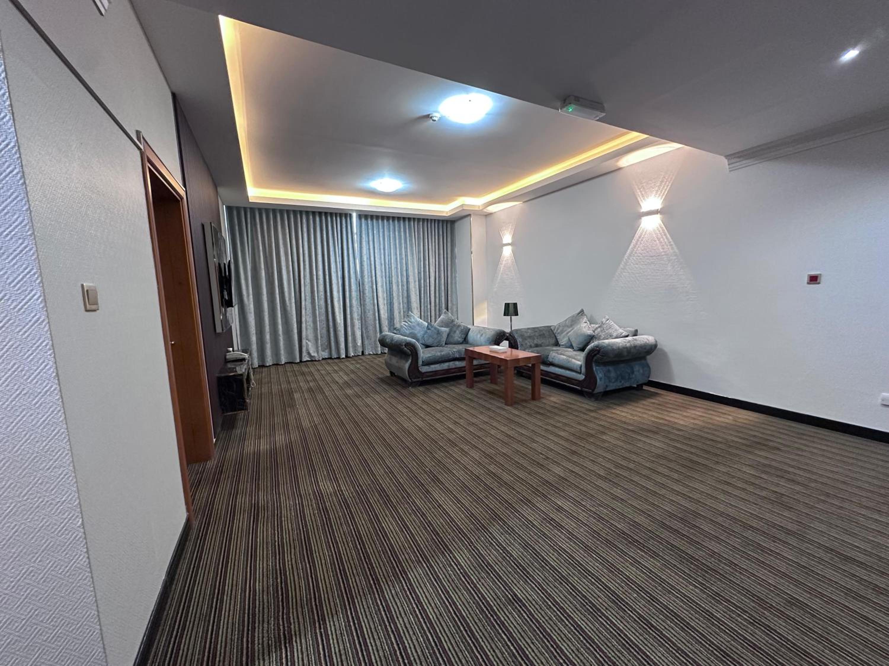 Premier Suite