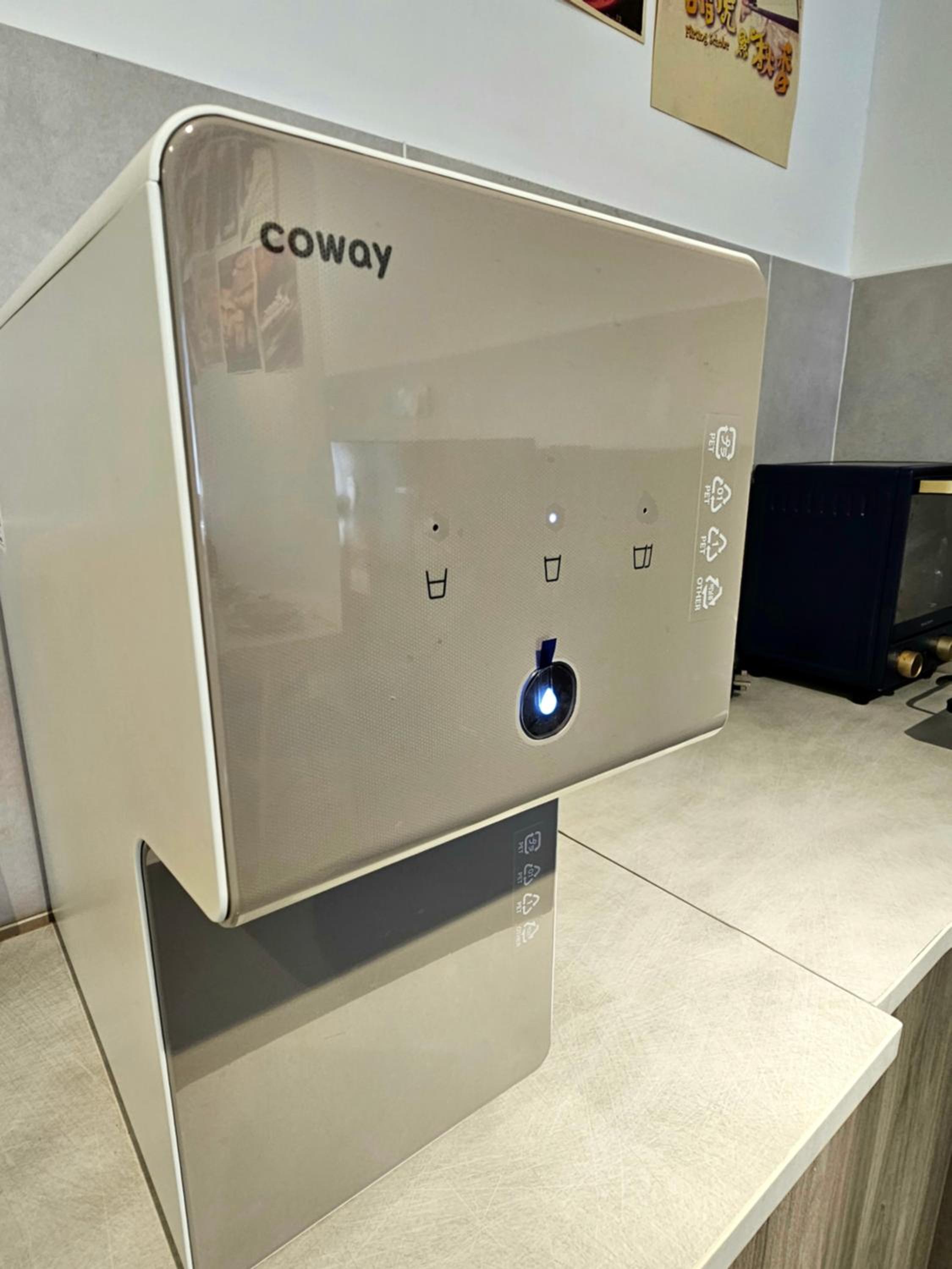 Euro Kitchen Tools & Coway Water Purifier - Family One Bedroom Apartment photo 2