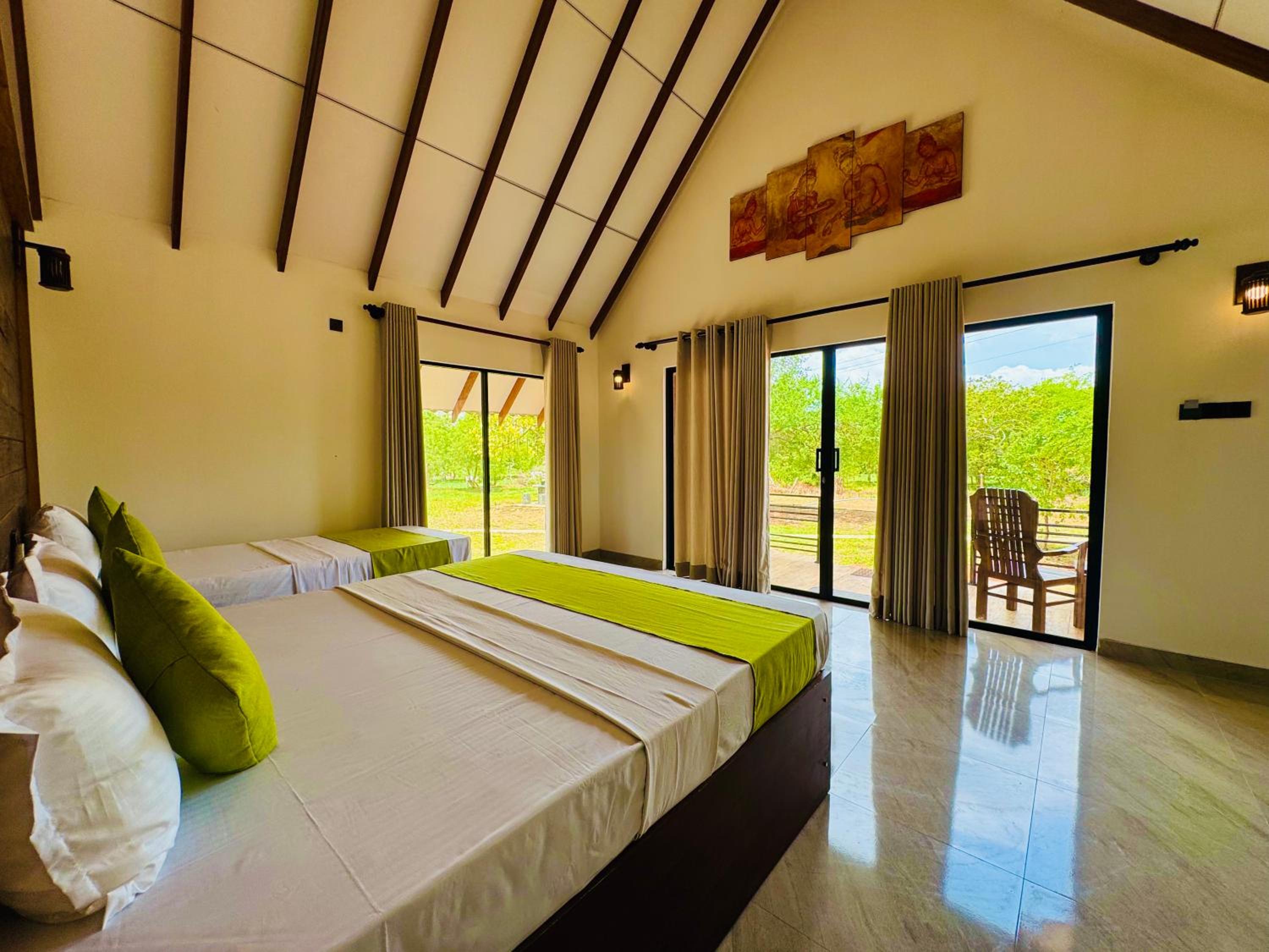 Triple Room with Lake View